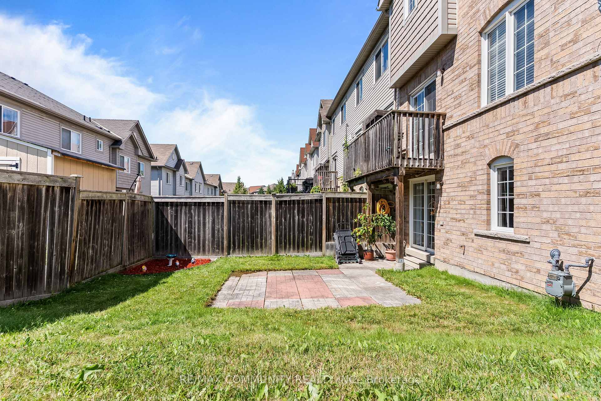 Photo 40 of 32 Bartolo Lane, Ajax, Central — HOMEH