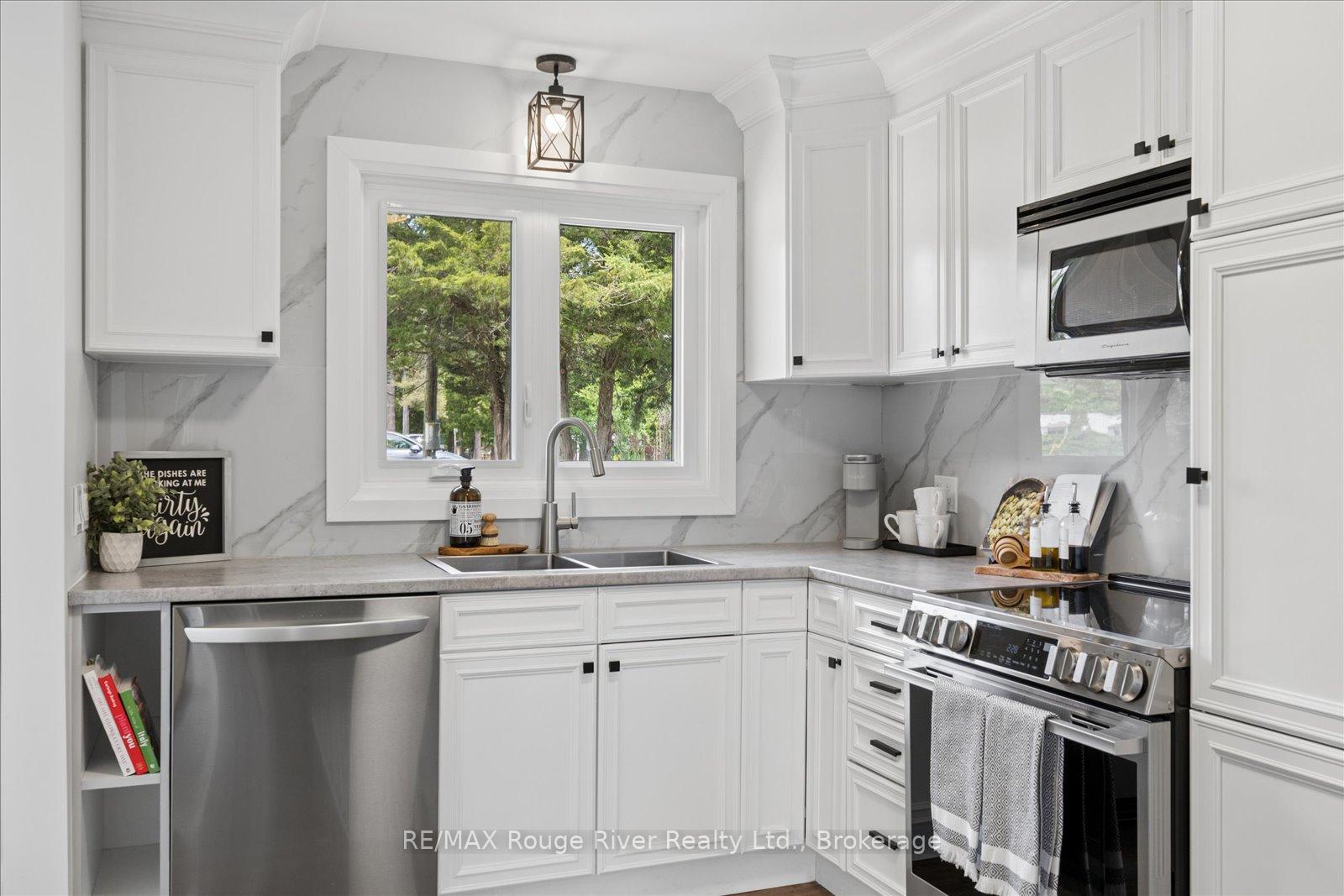 Photo 14 of 3413 County Rd 36, Kawartha Lakes, Bobcaygeon — HOMEH