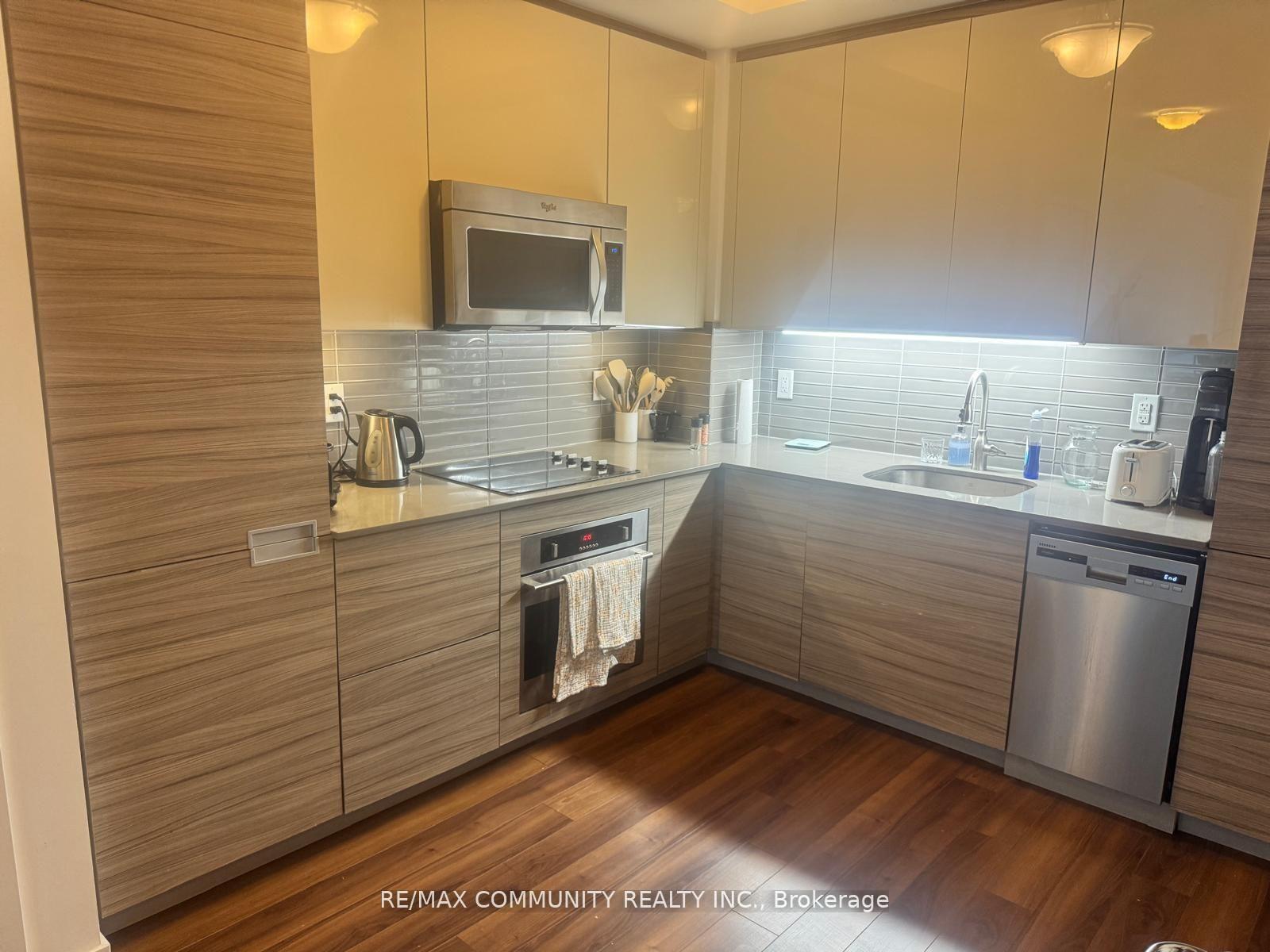 Photo 10 of Unit 1514, 210 Simcoe Street, Toronto, Kensington-Chinatown — HOMEH