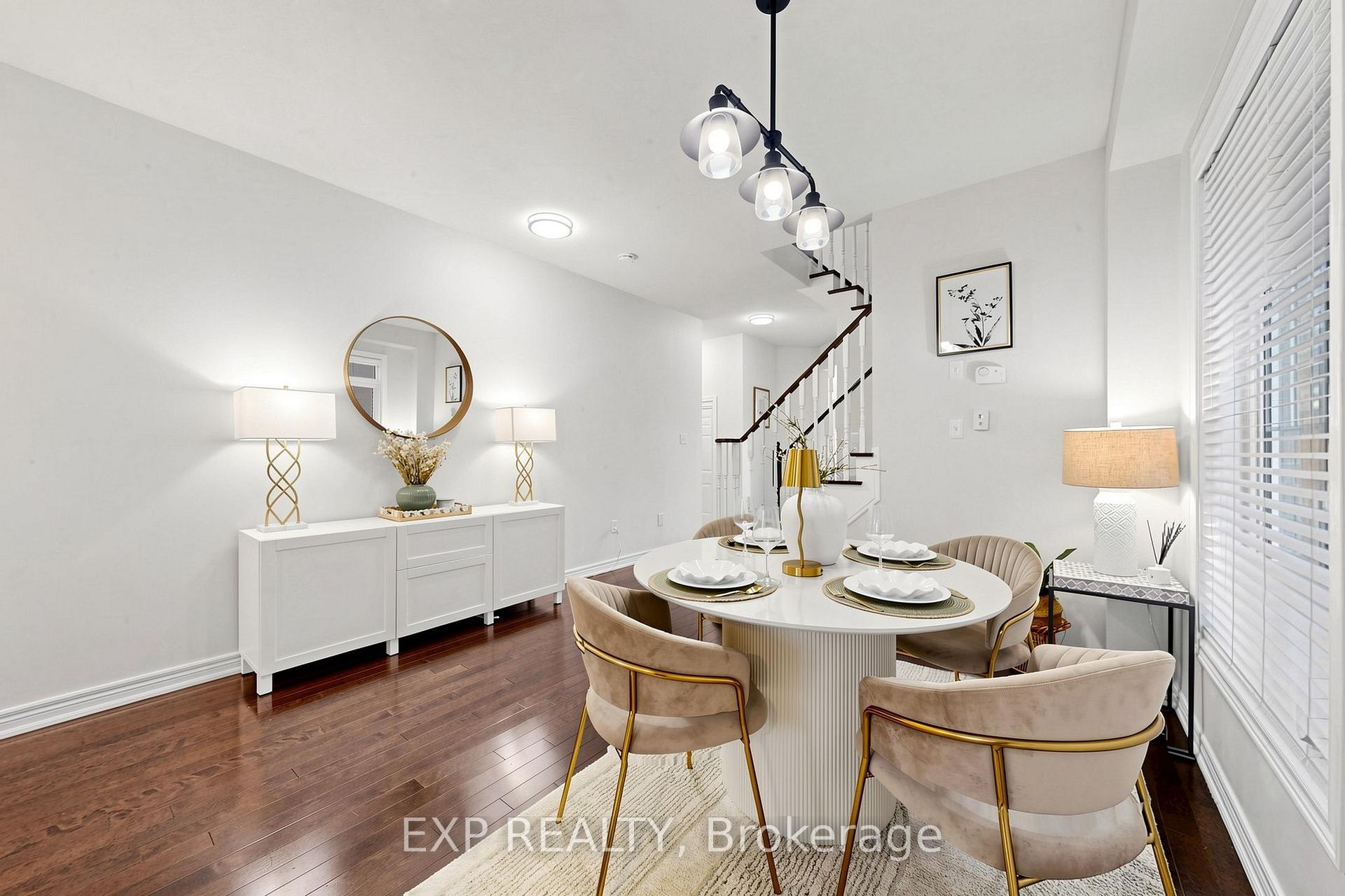 Photo 14 of 10 Borrelli Drive, Brampton, Credit Valley — HOMEH