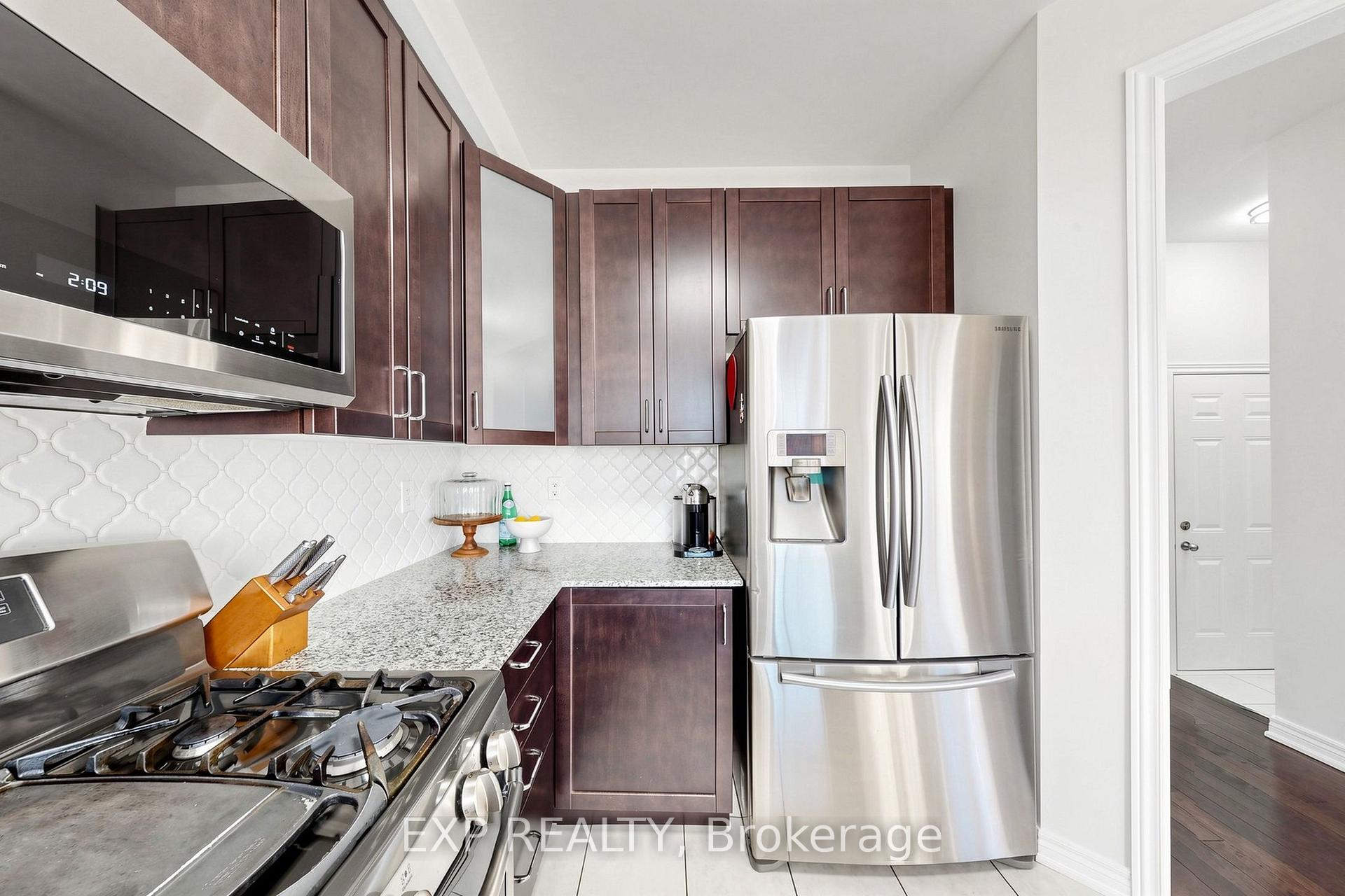 Photo 24 of 10 Borrelli Drive, Brampton, Credit Valley — HOMEH