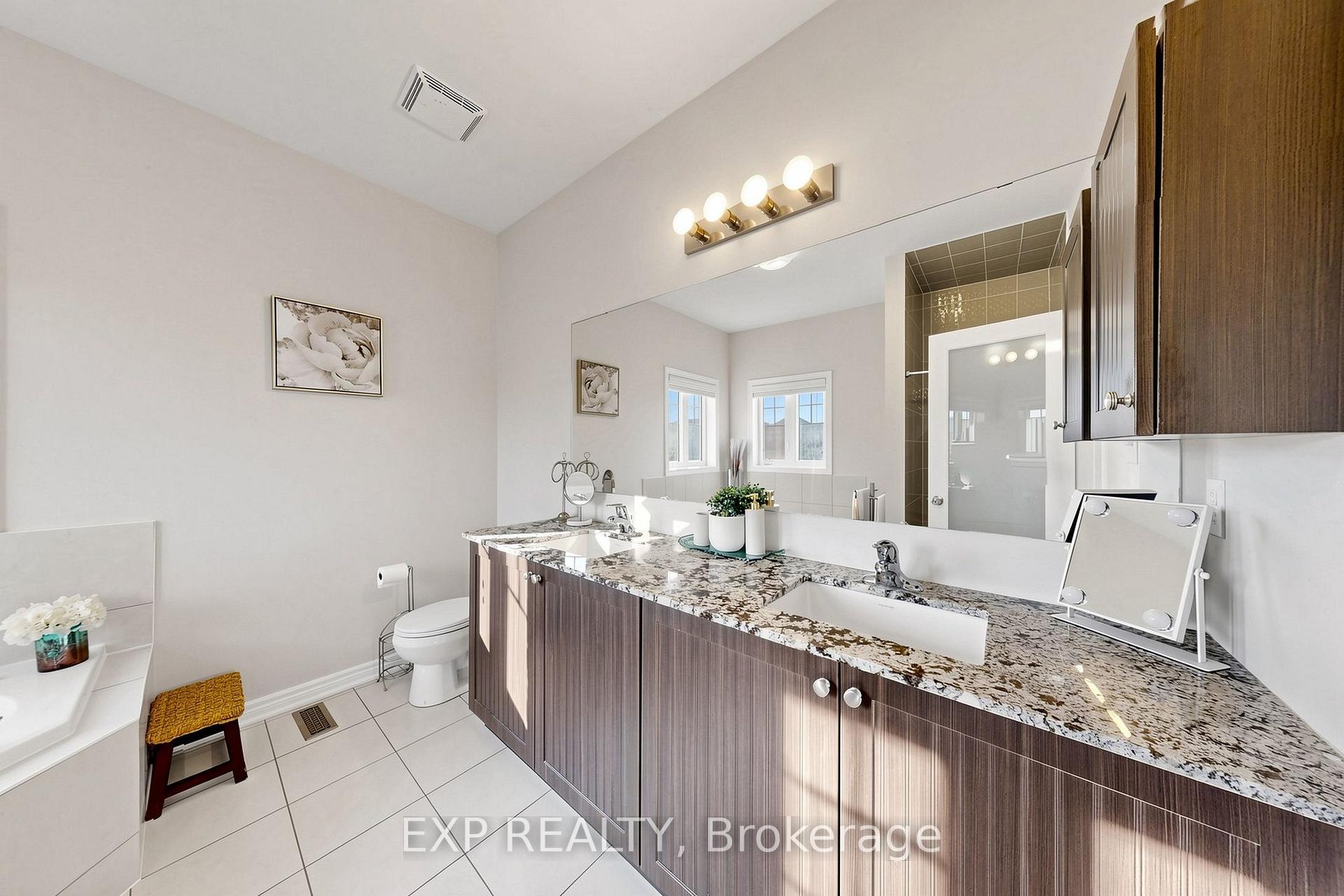 Photo 34 of 10 Borrelli Drive, Brampton, Credit Valley — HOMEH