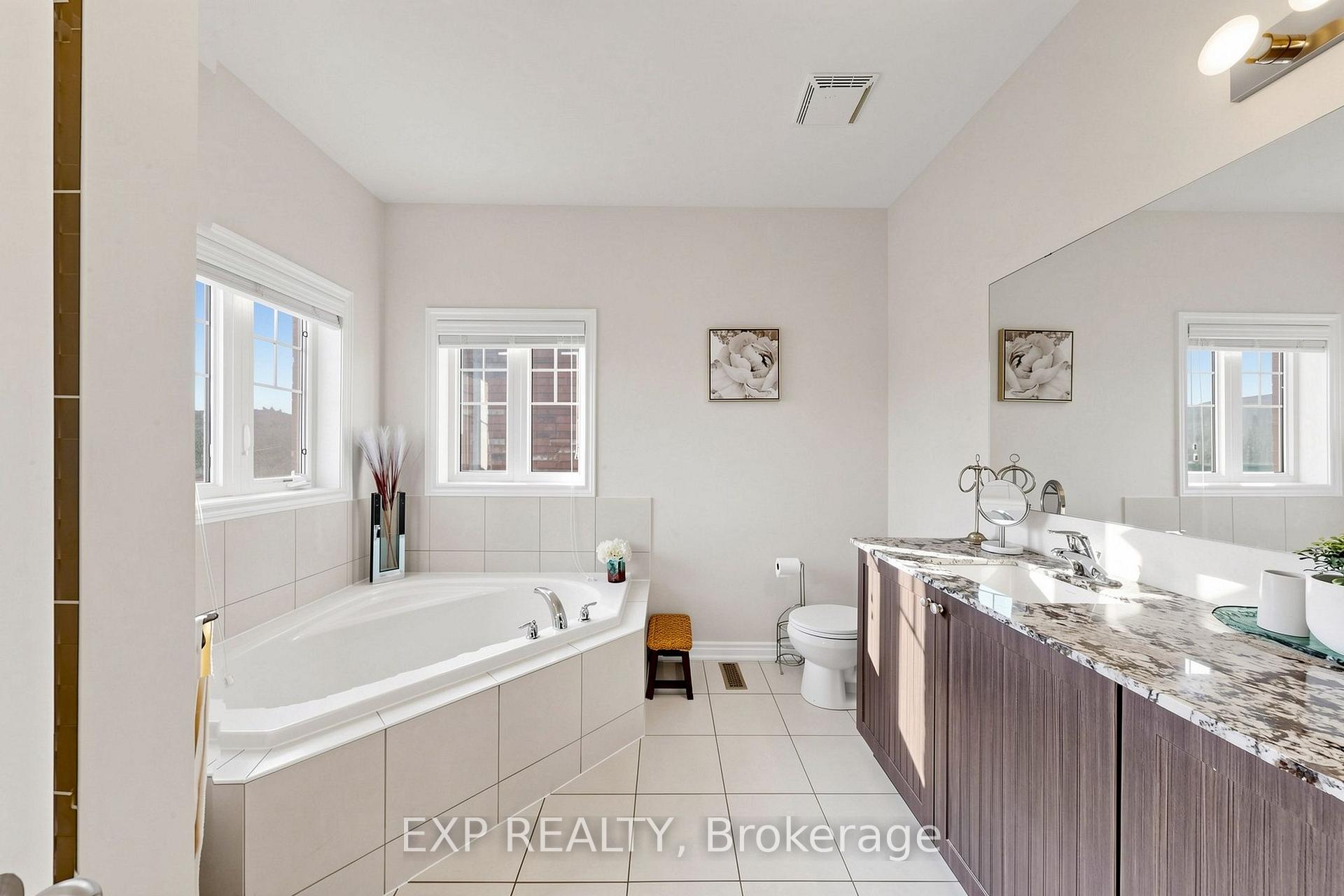 Photo 36 of 10 Borrelli Drive, Brampton, Credit Valley — HOMEH