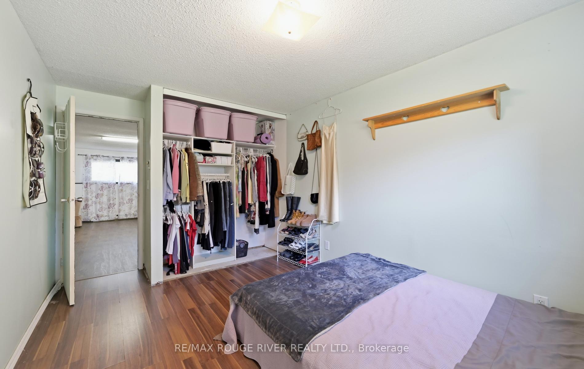 Photo 22 of 923 Glen Street, Oshawa, Lakeview — HOMEH