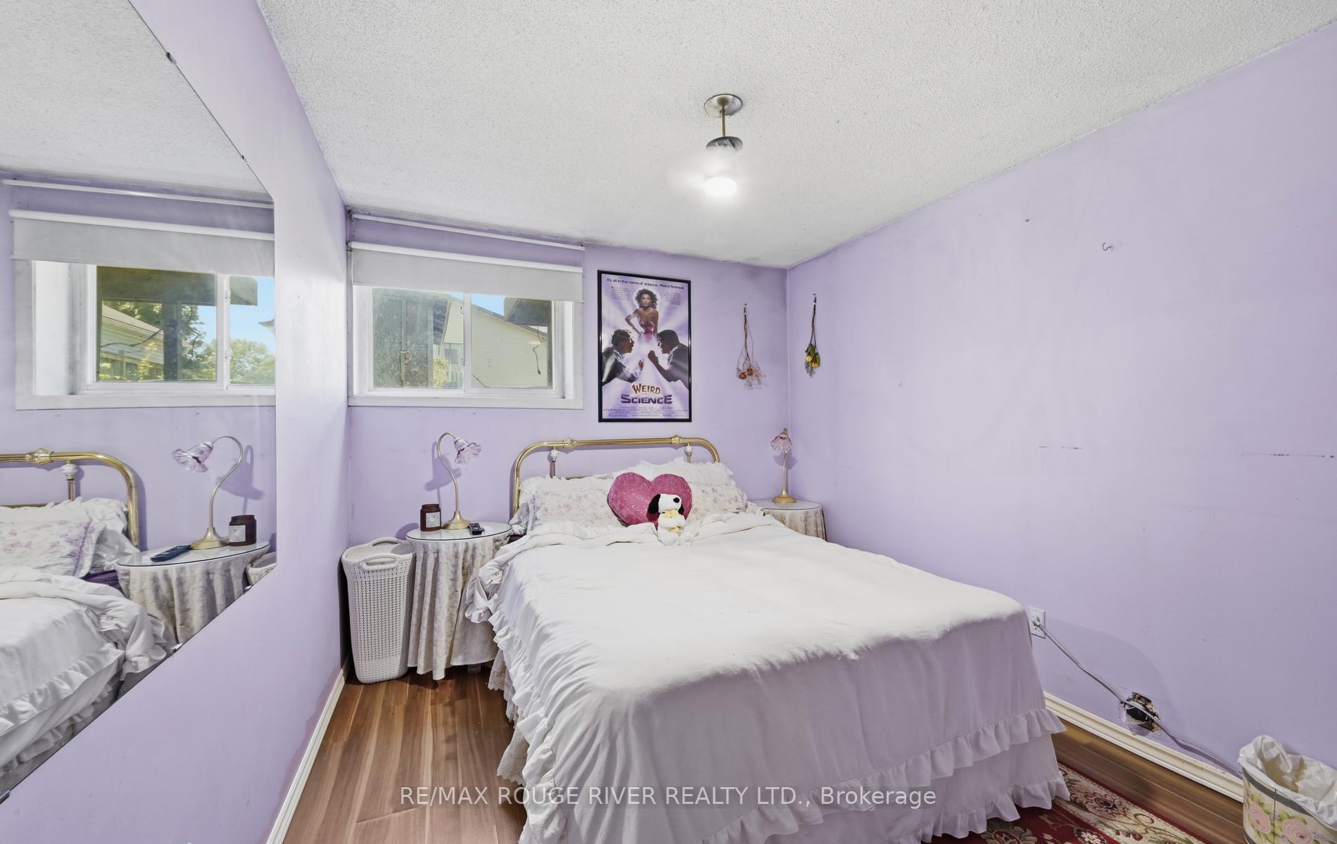 Photo 23 of 923 Glen Street, Oshawa, Lakeview — HOMEH