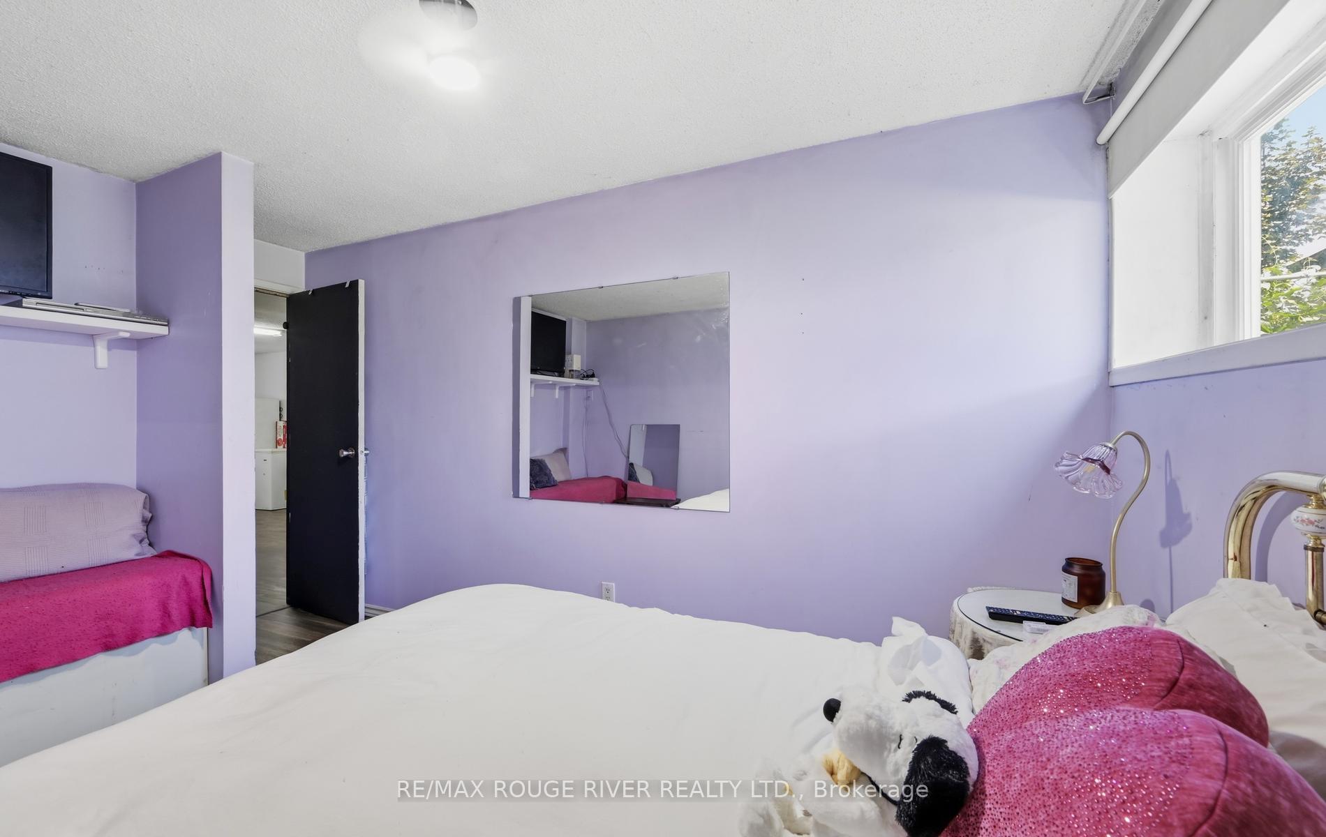 Photo 24 of 923 Glen Street, Oshawa, Lakeview — HOMEH