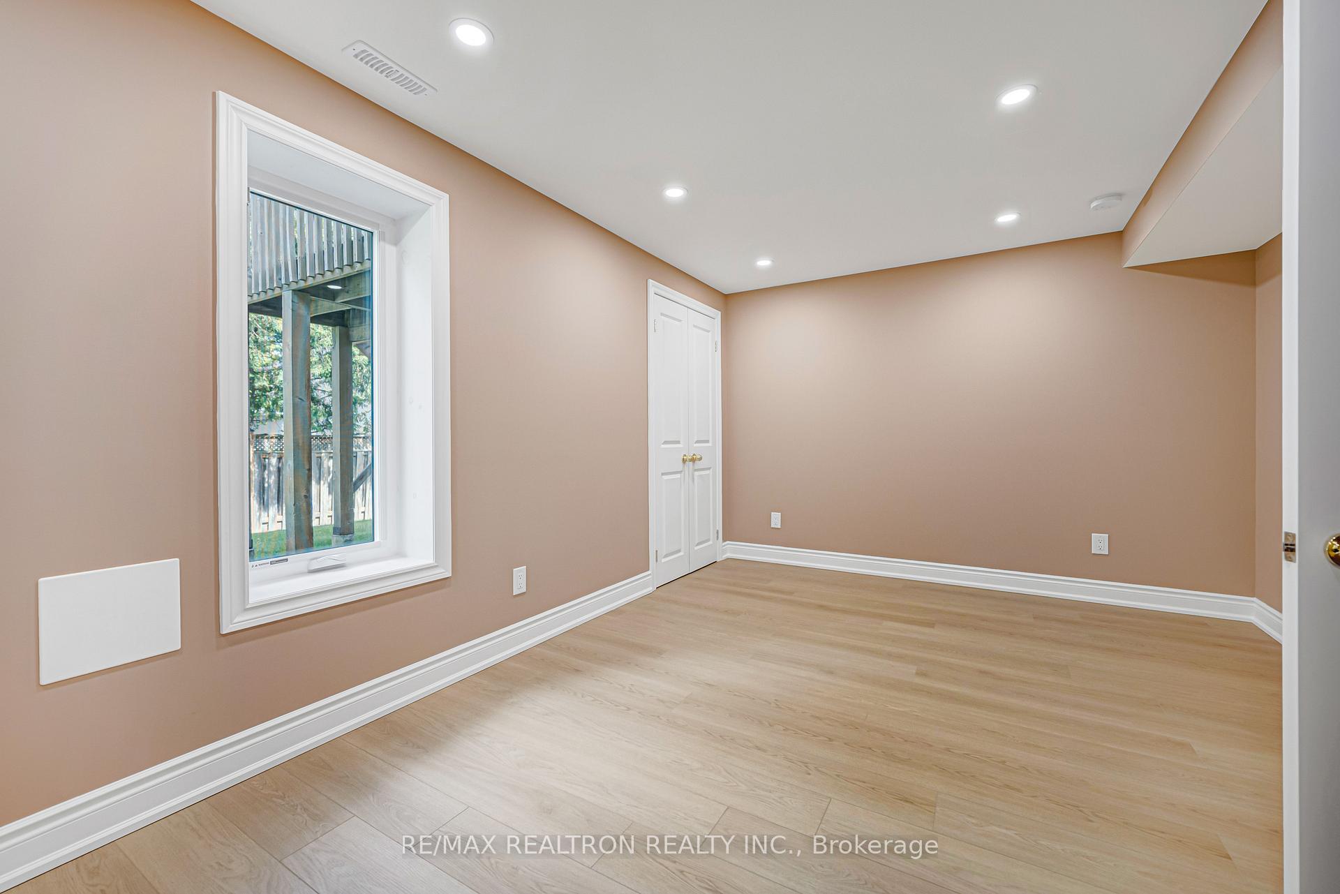 Photo 39 of 27 Captain Francis Drive, Markham, Buttonville — HOMEH