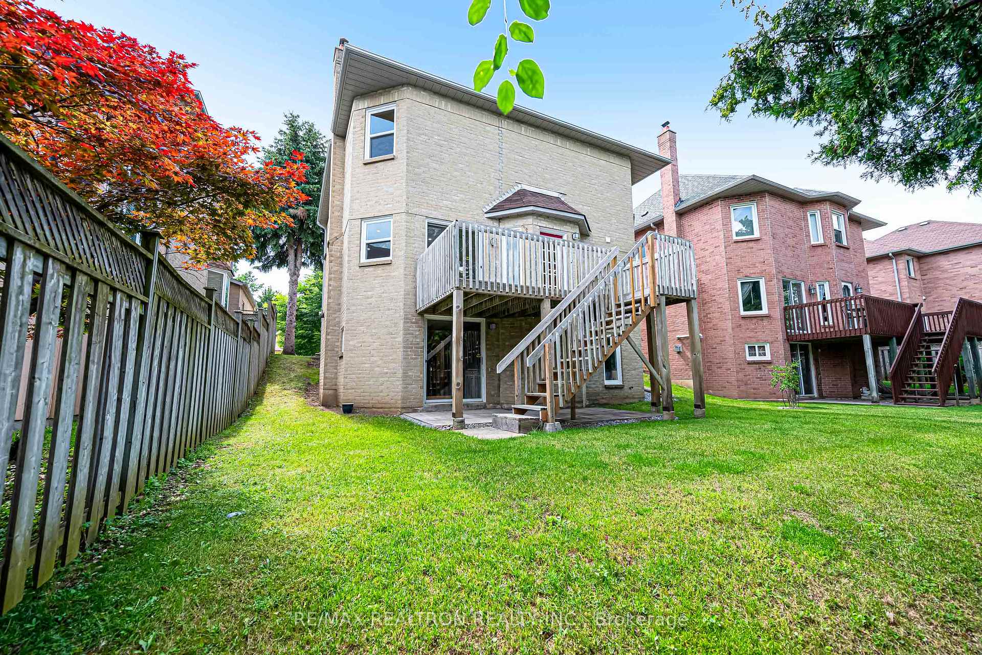 Photo 49 of 27 Captain Francis Drive, Markham, Buttonville — HOMEH