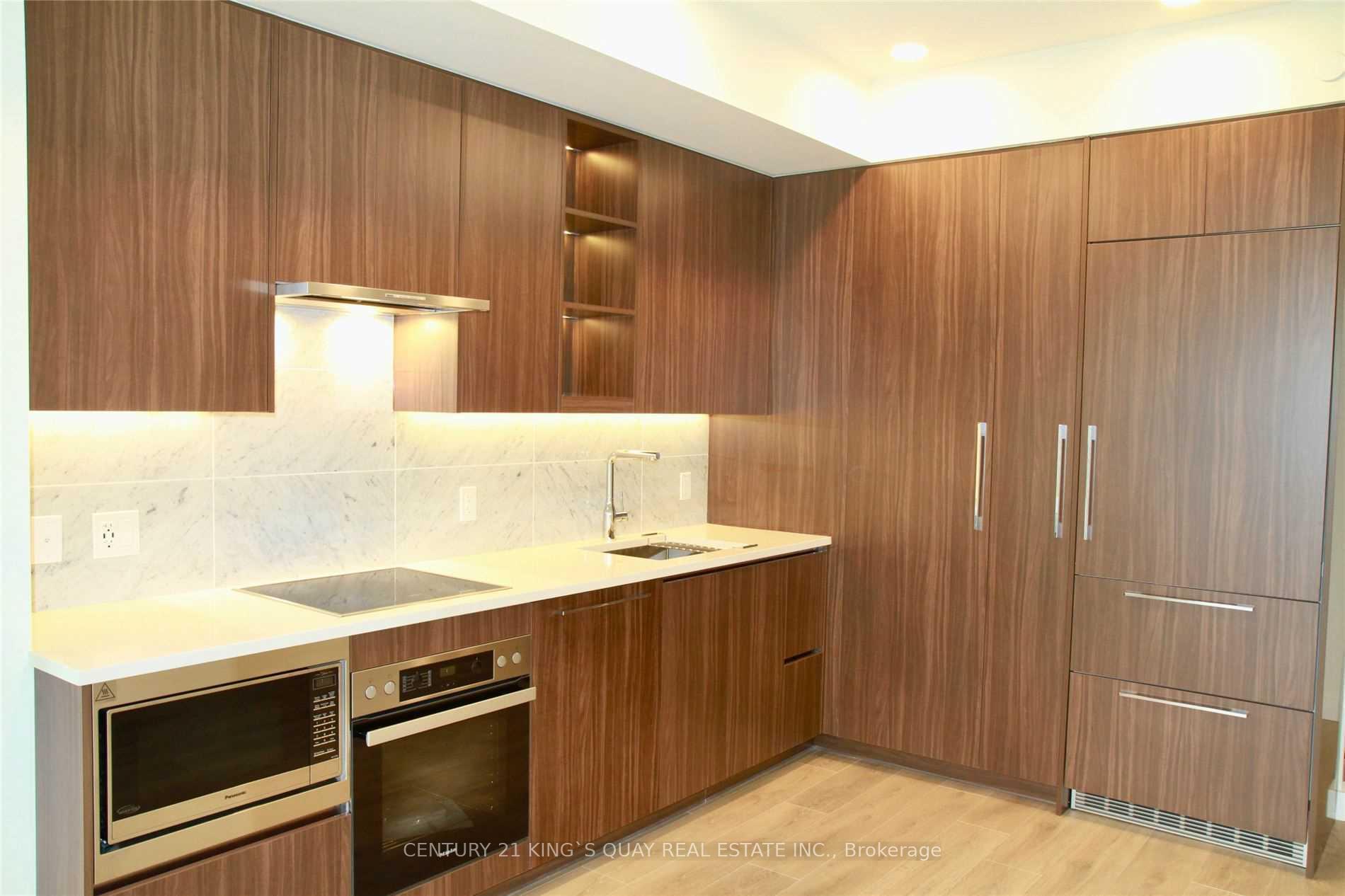 Photo 11 of Unit 3701, 85 McMahon Drive, North York, Bayview Village — HOMEH