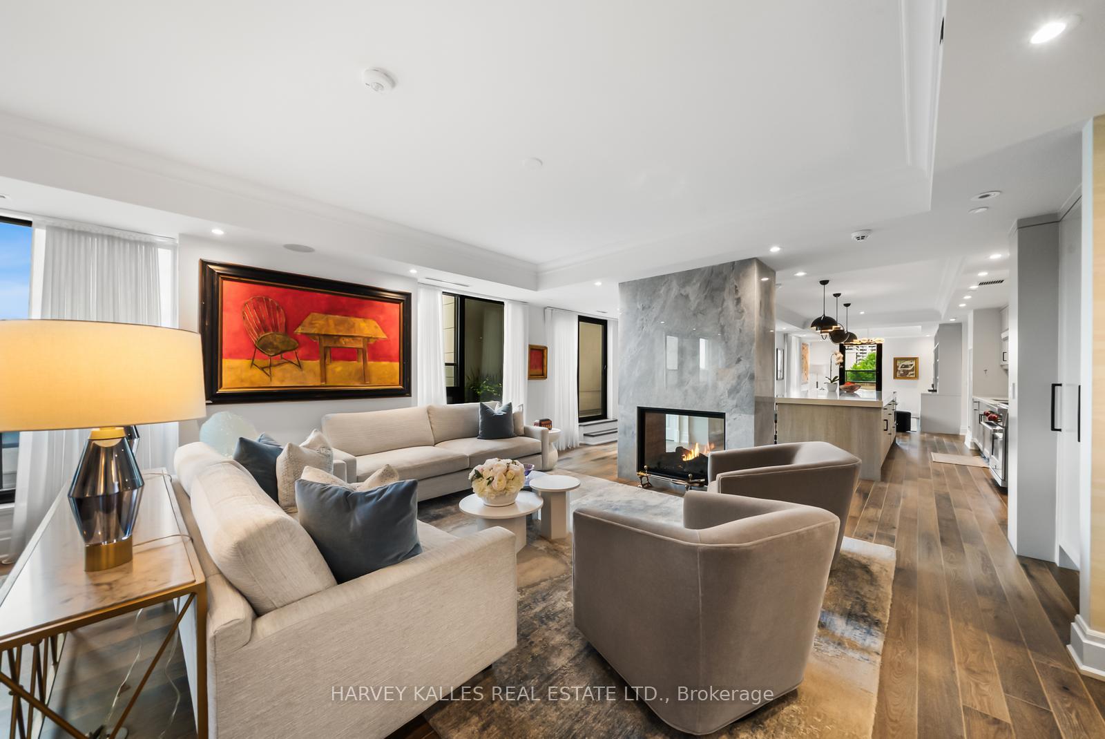 Photo 6 of Unit 701, 1 Forest Hill Road, Toronto, Casa Loma — HOMEH