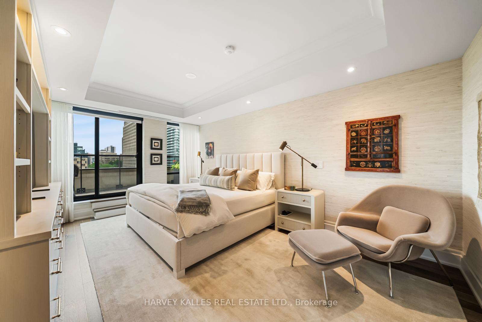 Photo 13 of Unit 701, 1 Forest Hill Road, Toronto, Casa Loma — HOMEH