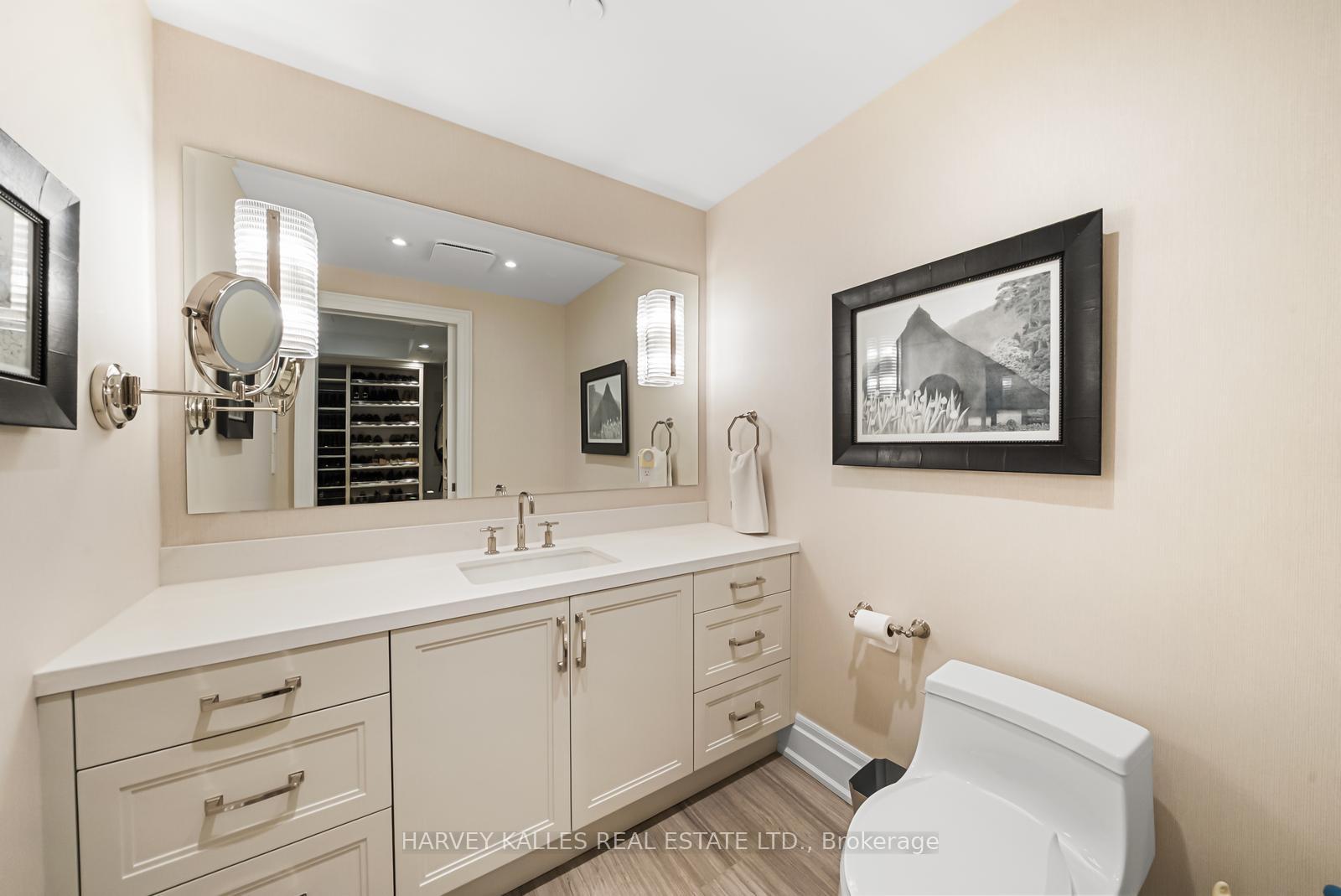 Photo 26 of Unit 701, 1 Forest Hill Road, Toronto, Casa Loma — HOMEH