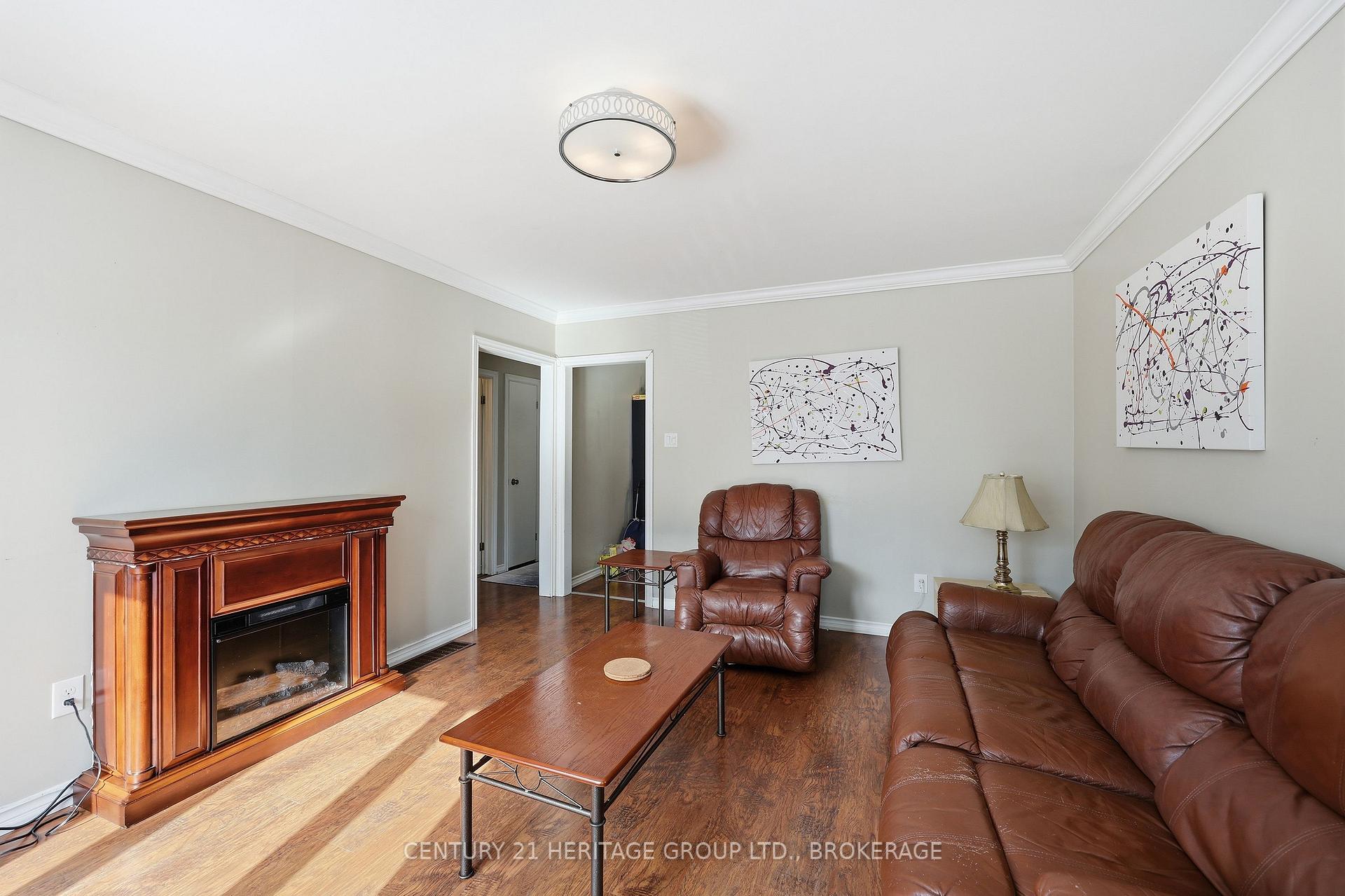 Photo 6 of 149 Pine Street, Kingston, East of Sir John A. Blvd — HOMEH