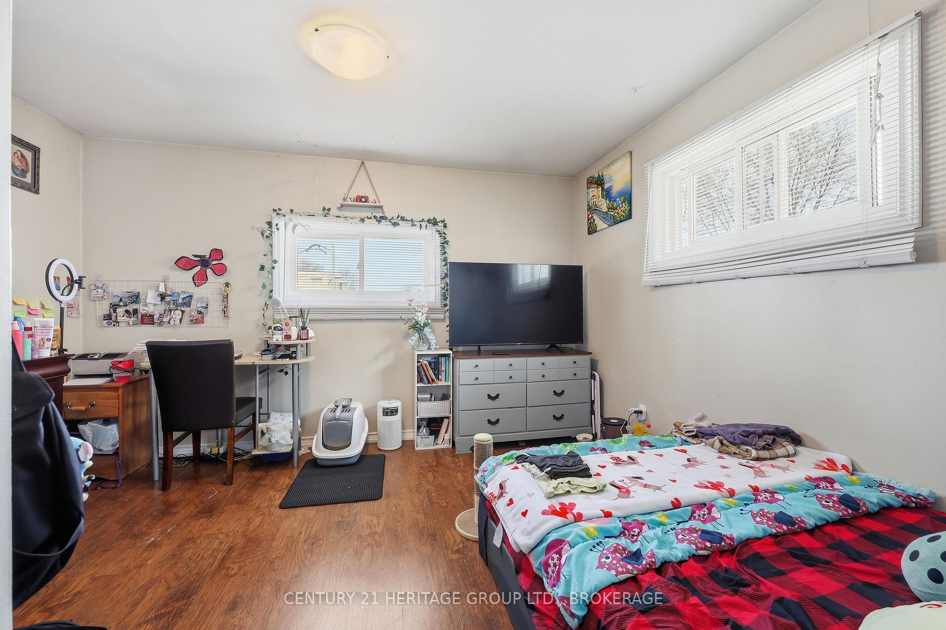 Photo 13 of 149 Pine Street, Kingston, East of Sir John A. Blvd — HOMEH