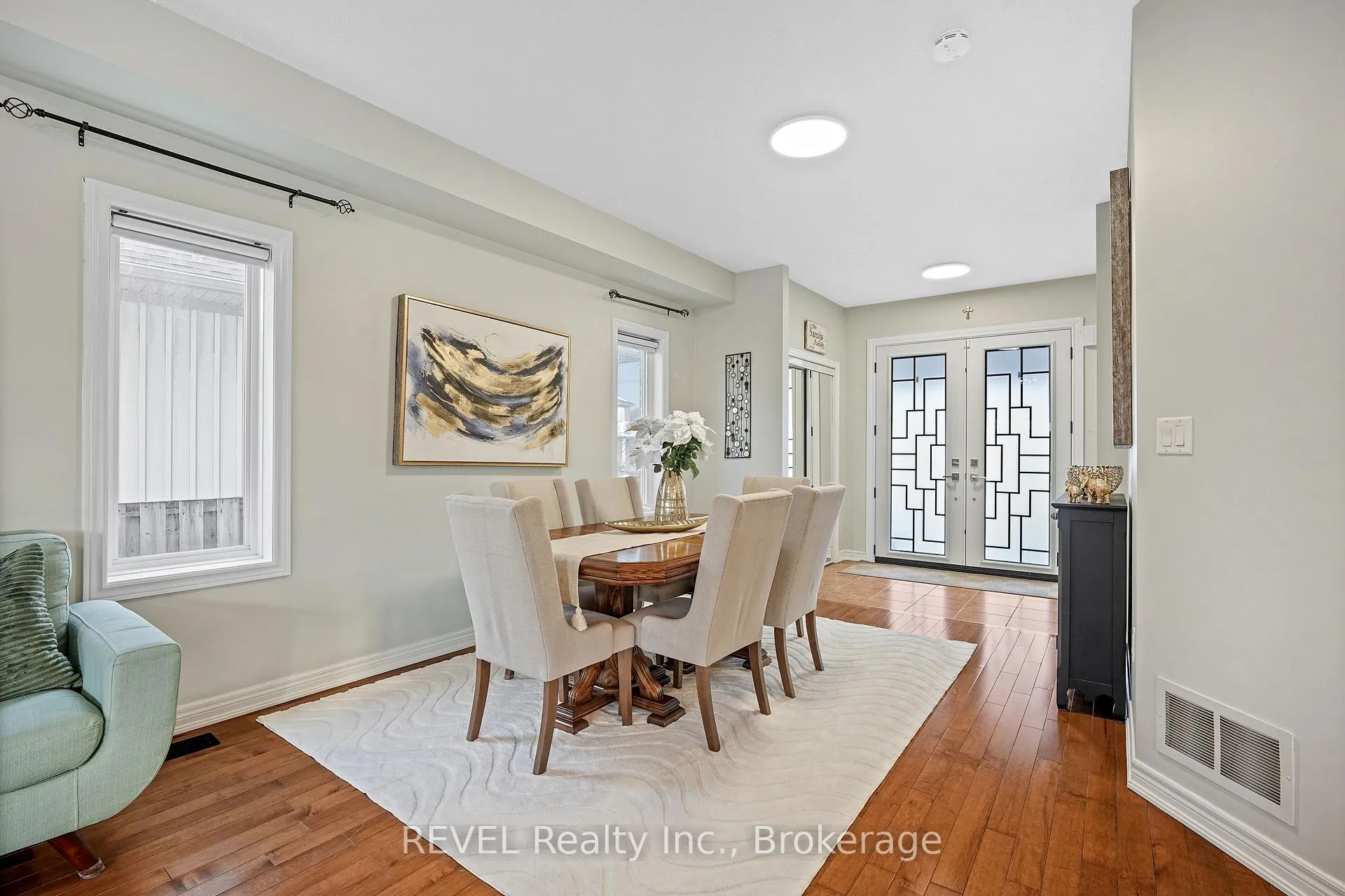 Photo 6 of 44 Sidare Court, Grimsby, Grimsby Beach — HOMEH