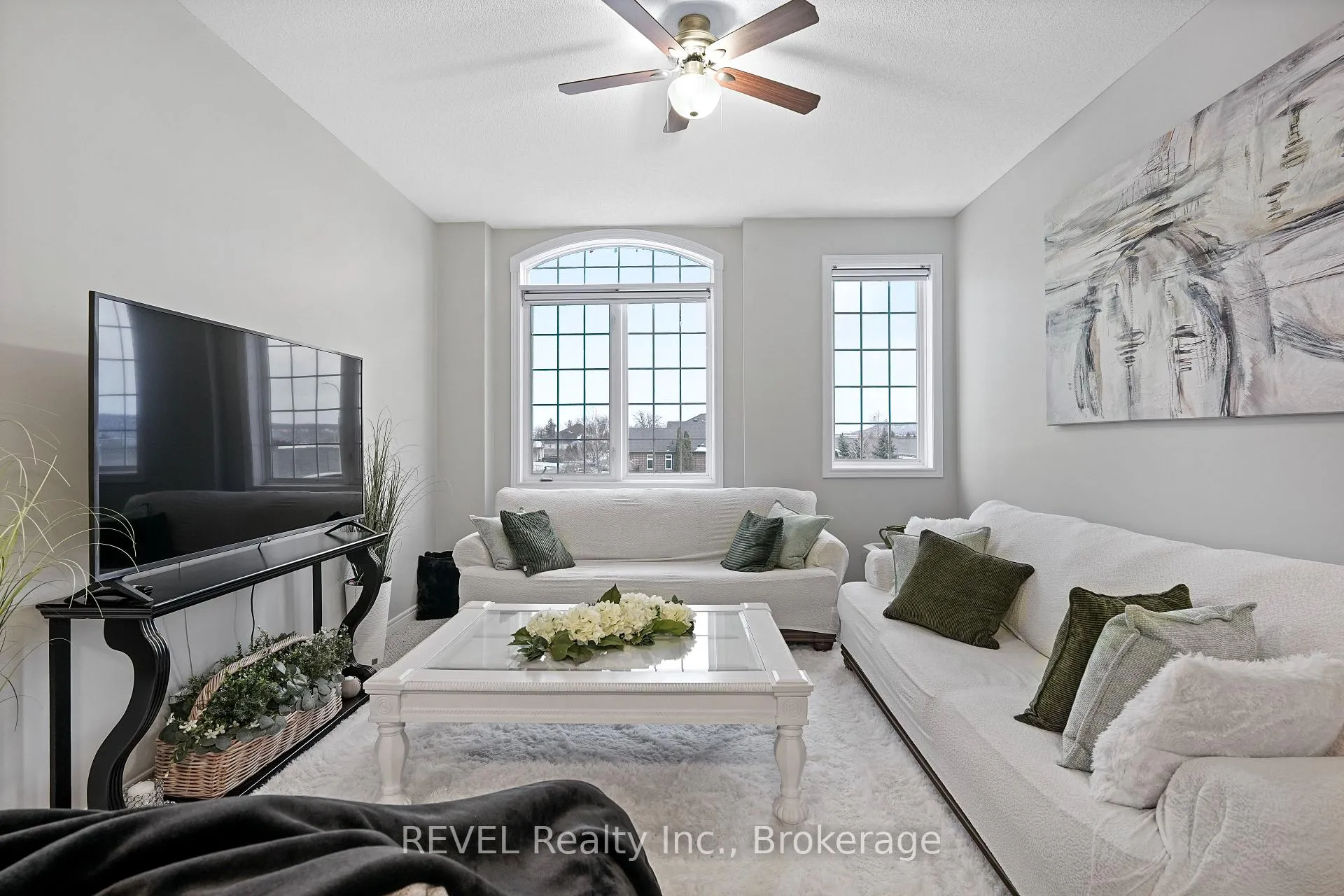 Photo 18 of 44 Sidare Court, Grimsby, Grimsby Beach — HOMEH
