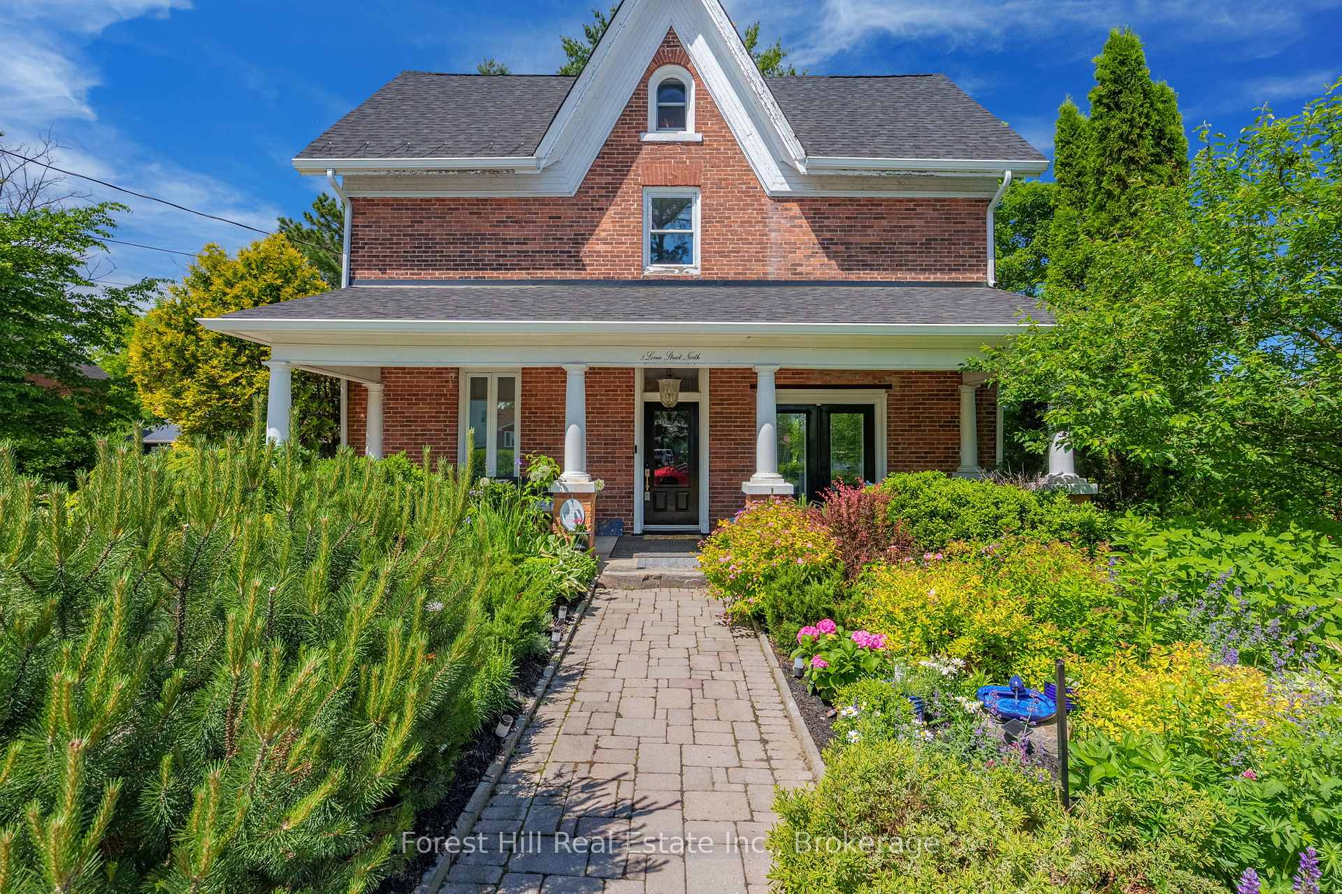 Photo of 5 Lorne Street N