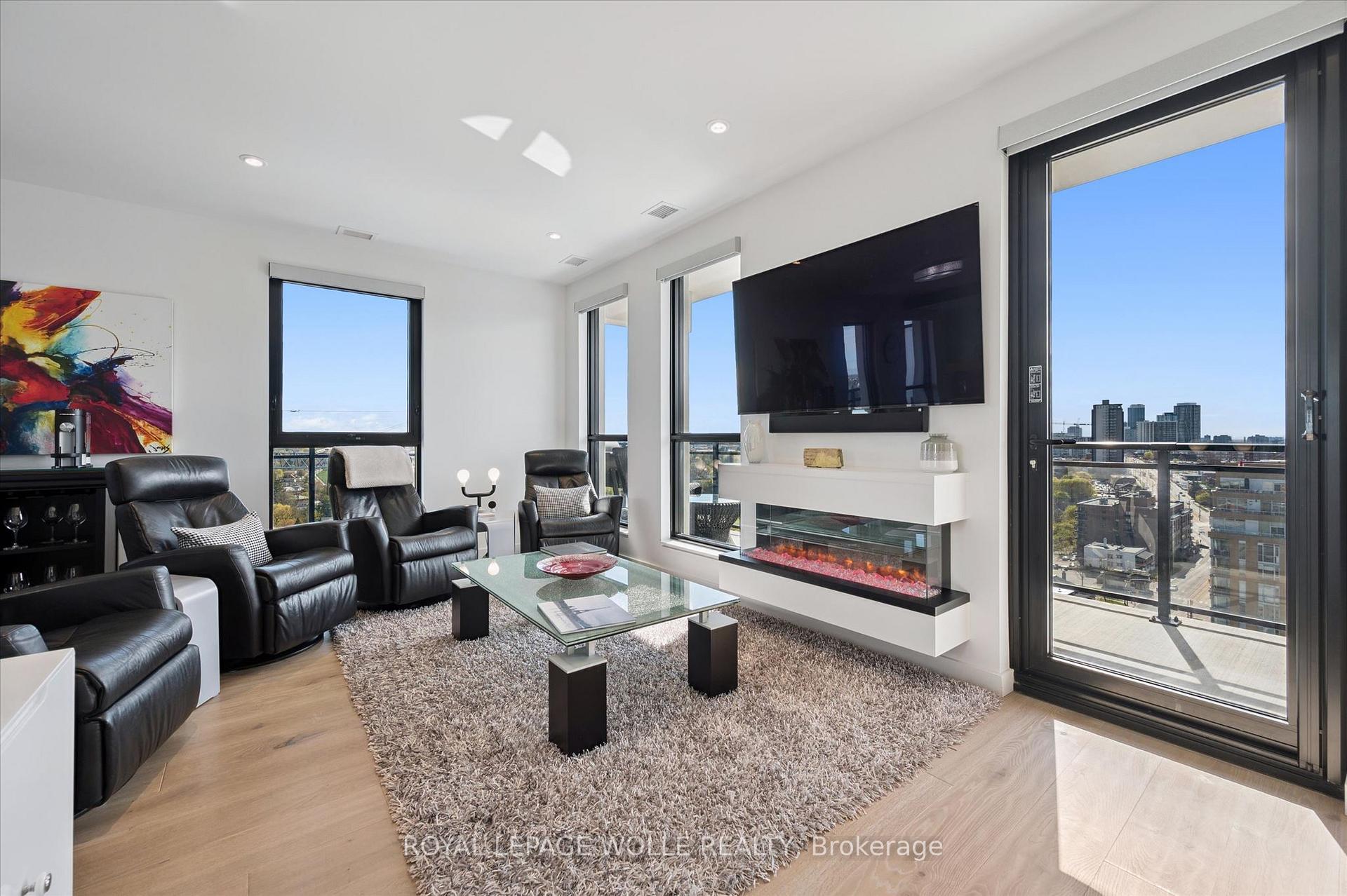 Photo 6 of Unit 1714, 181 King Street S, Waterloo, Uptown West — HOMEH