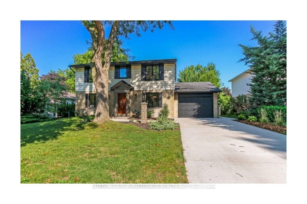 Photo 1 of 54 Lloyd Manor Crescent, London, North M — HOMEH