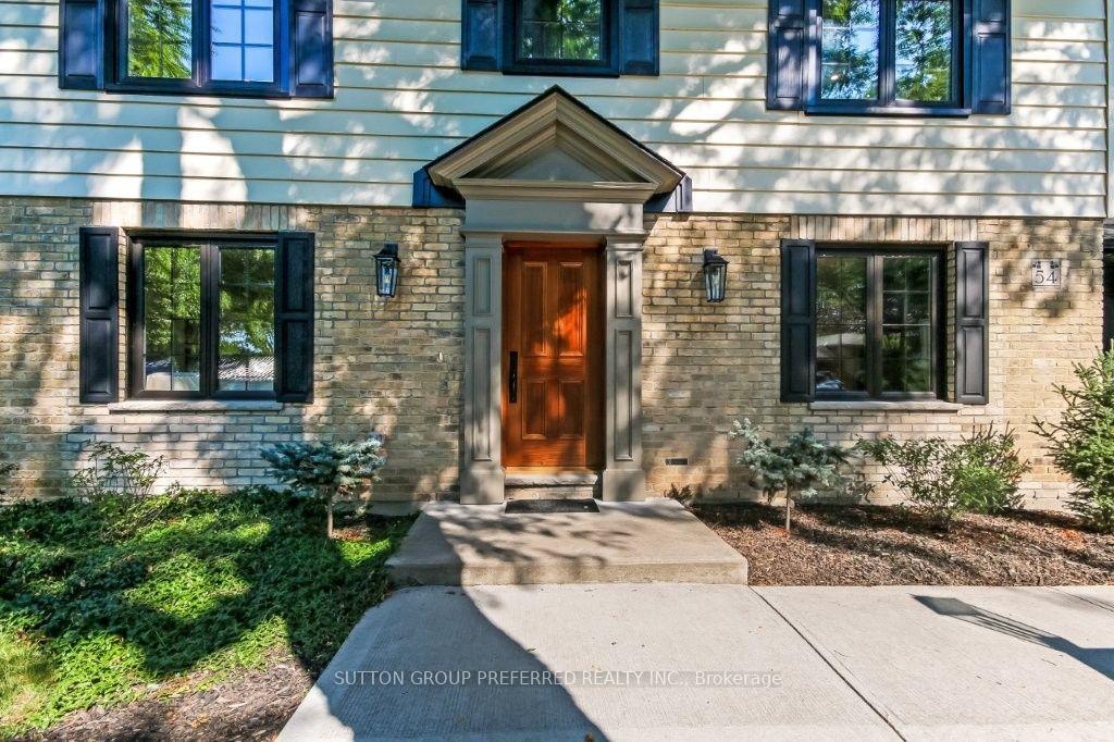 Photo 4 of 54 Lloyd Manor Crescent, London, North M — HOMEH