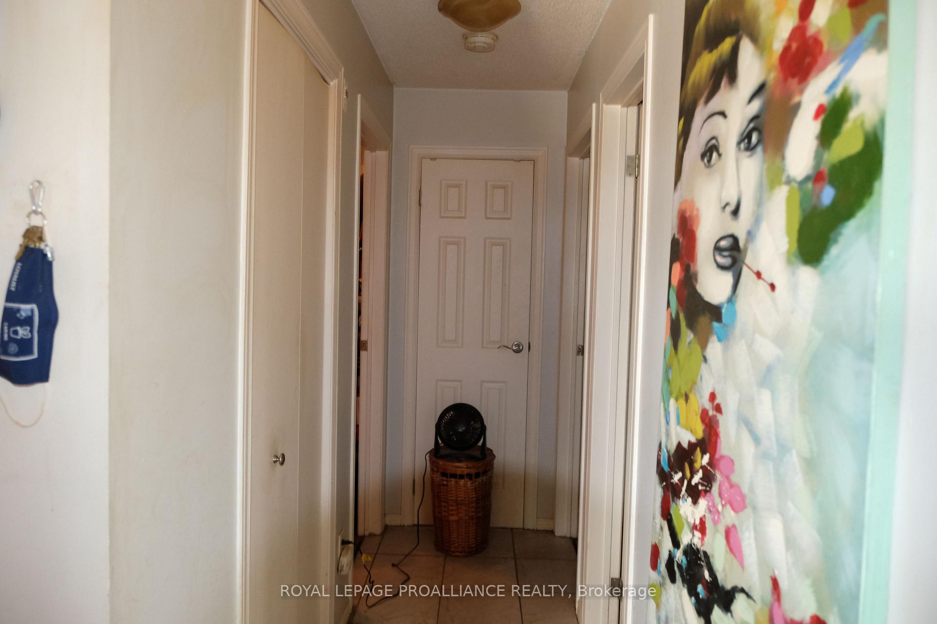 Photo 27 of 60 Wallbridge Crescent, Belleville, Belleville Ward — HOMEH