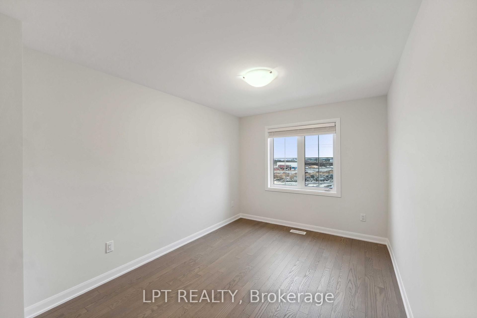 Photo 17 of 711 Fairline Row, Ottawa, Kanata - Emerald Meadows/Trailwest — HOMEH