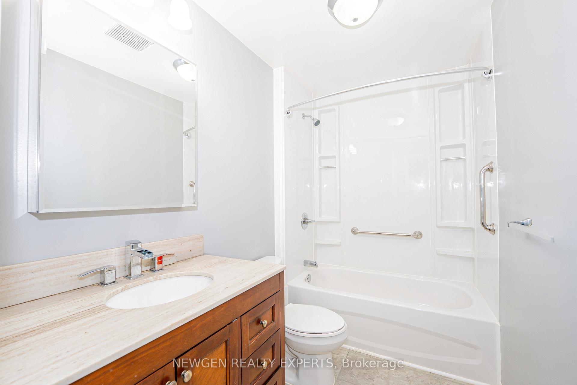 Photo 23 of 1070 Pelham Avenue, Mississauga, Lakeview — HOMEH