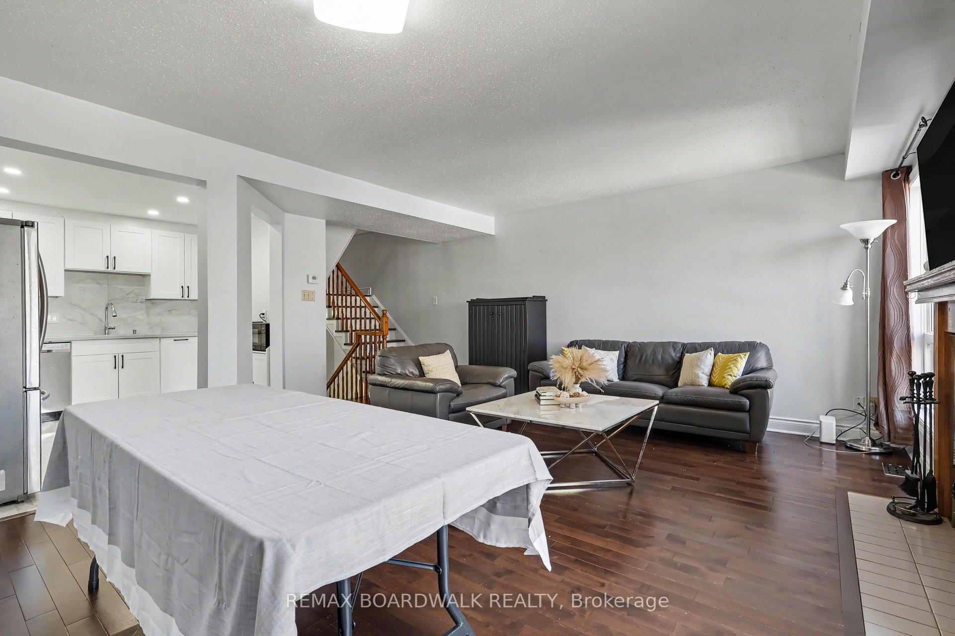Photo 9 of 1388 Beaucourt Place, Ottawa, Fallingbrook/Ridgemount — HOMEH