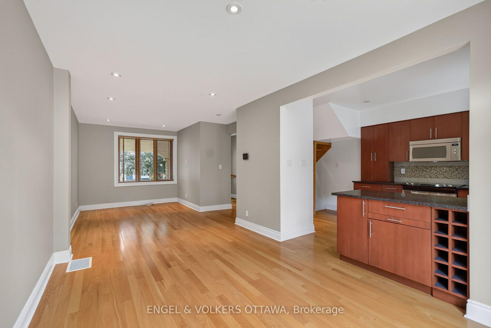 Photo 16 of 75 Ross Avenue, Ottawa, Ottawa West — HOMEH
