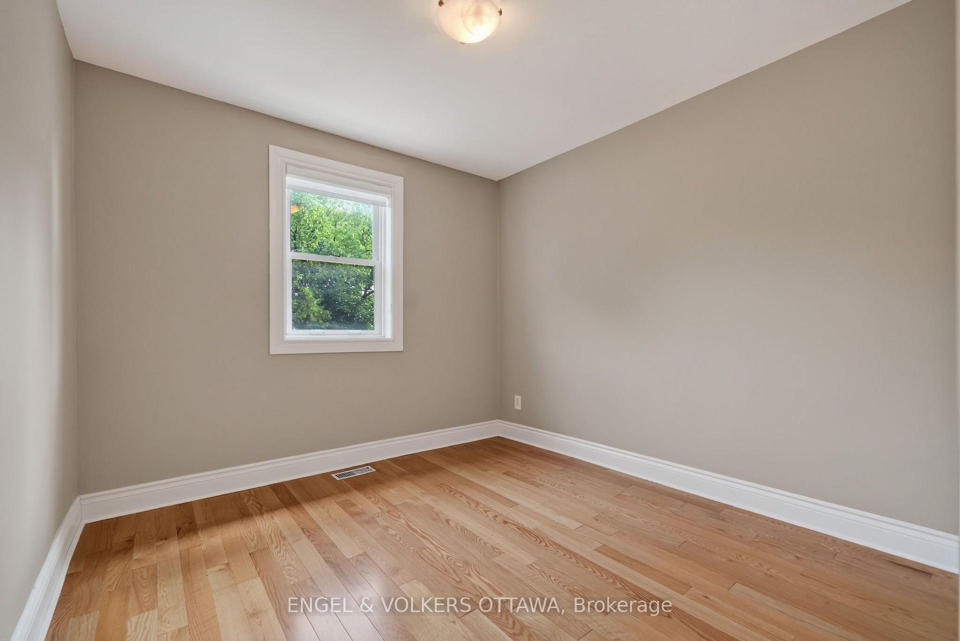 Photo 26 of 75 Ross Avenue, Ottawa, Ottawa West — HOMEH