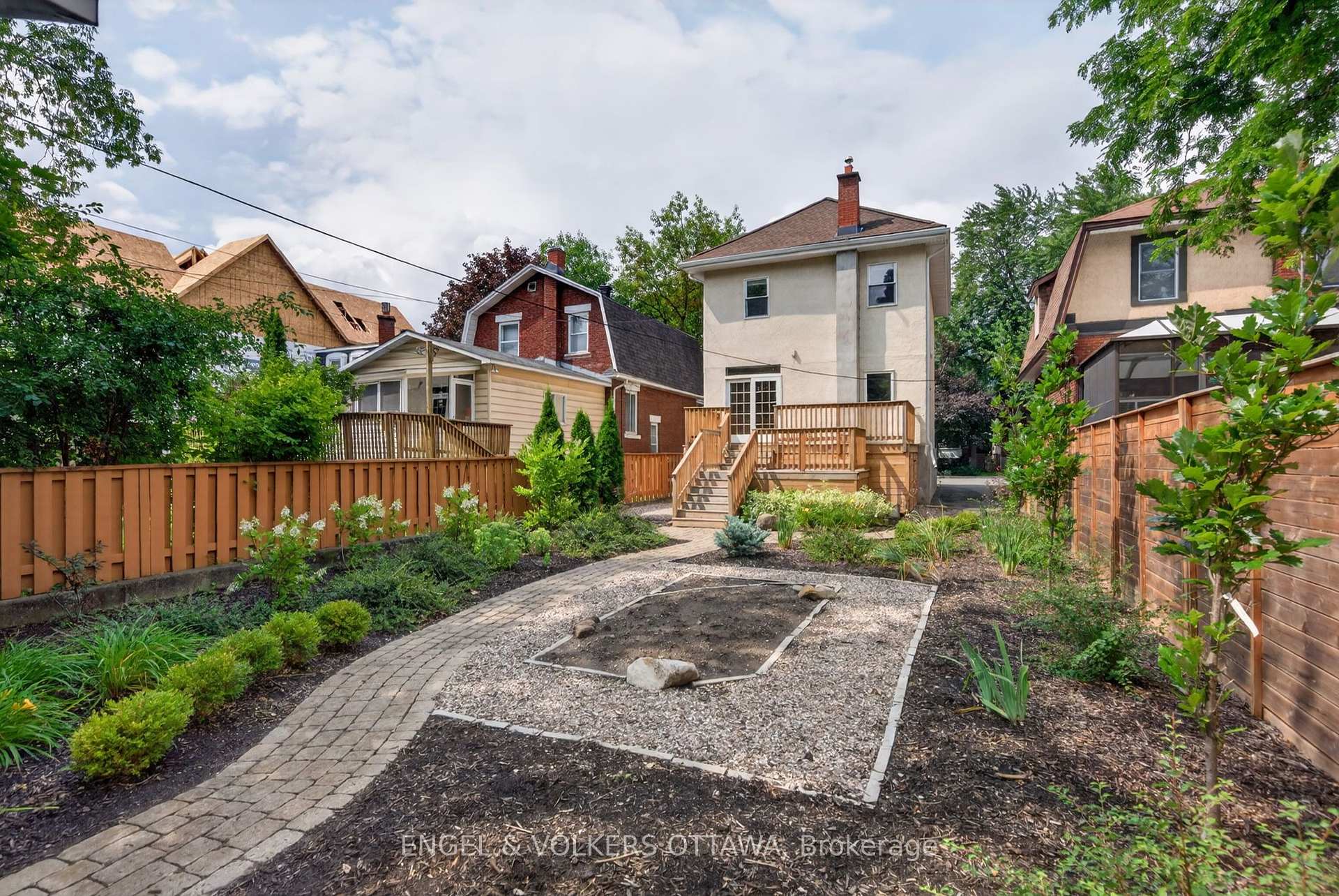 Photo 32 of 75 Ross Avenue, Ottawa, Ottawa West — HOMEH