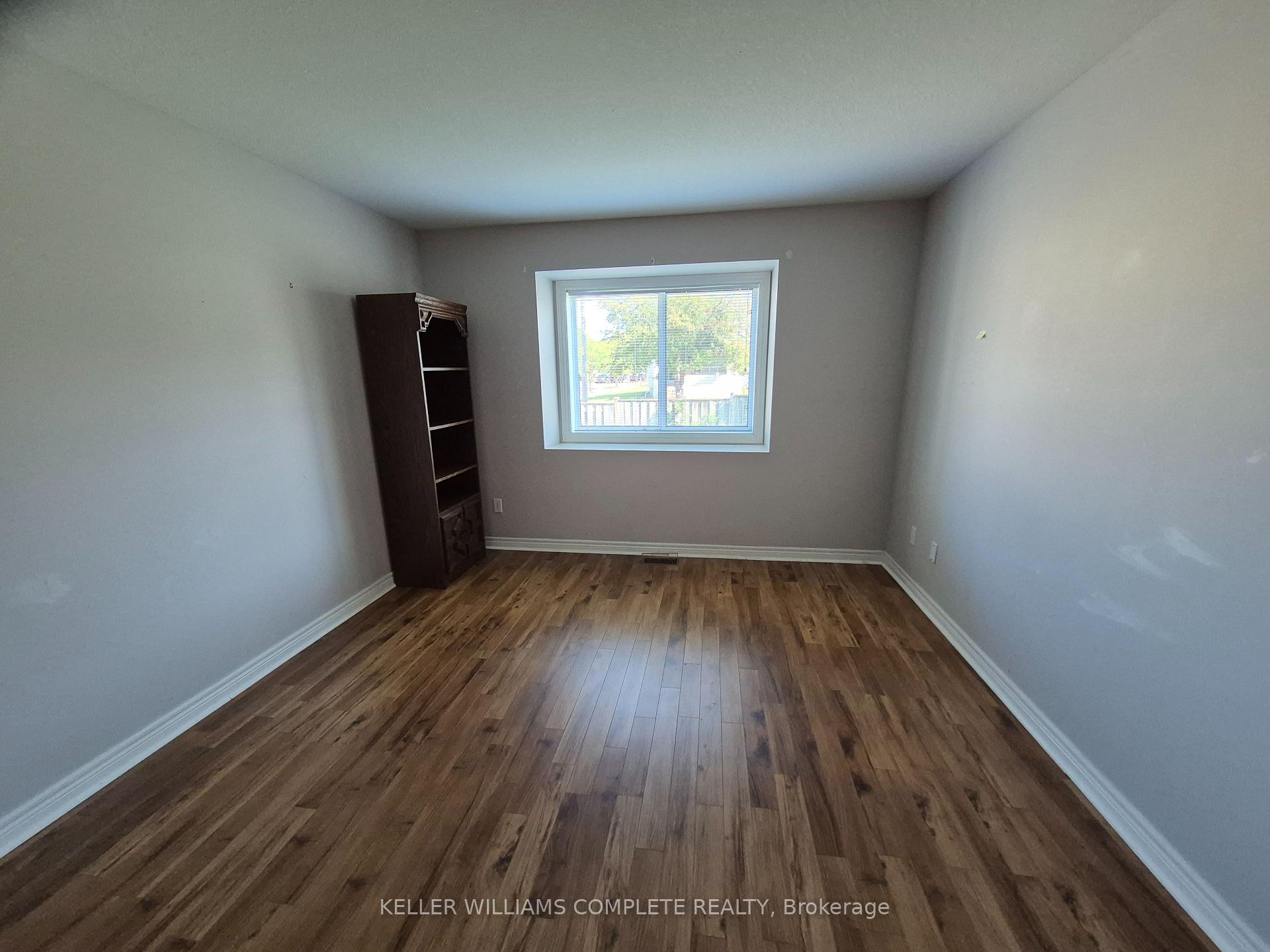 Photo 12 of Unit 10, 162 First Street, Welland, Lincoln/Crowland — HOMEH
