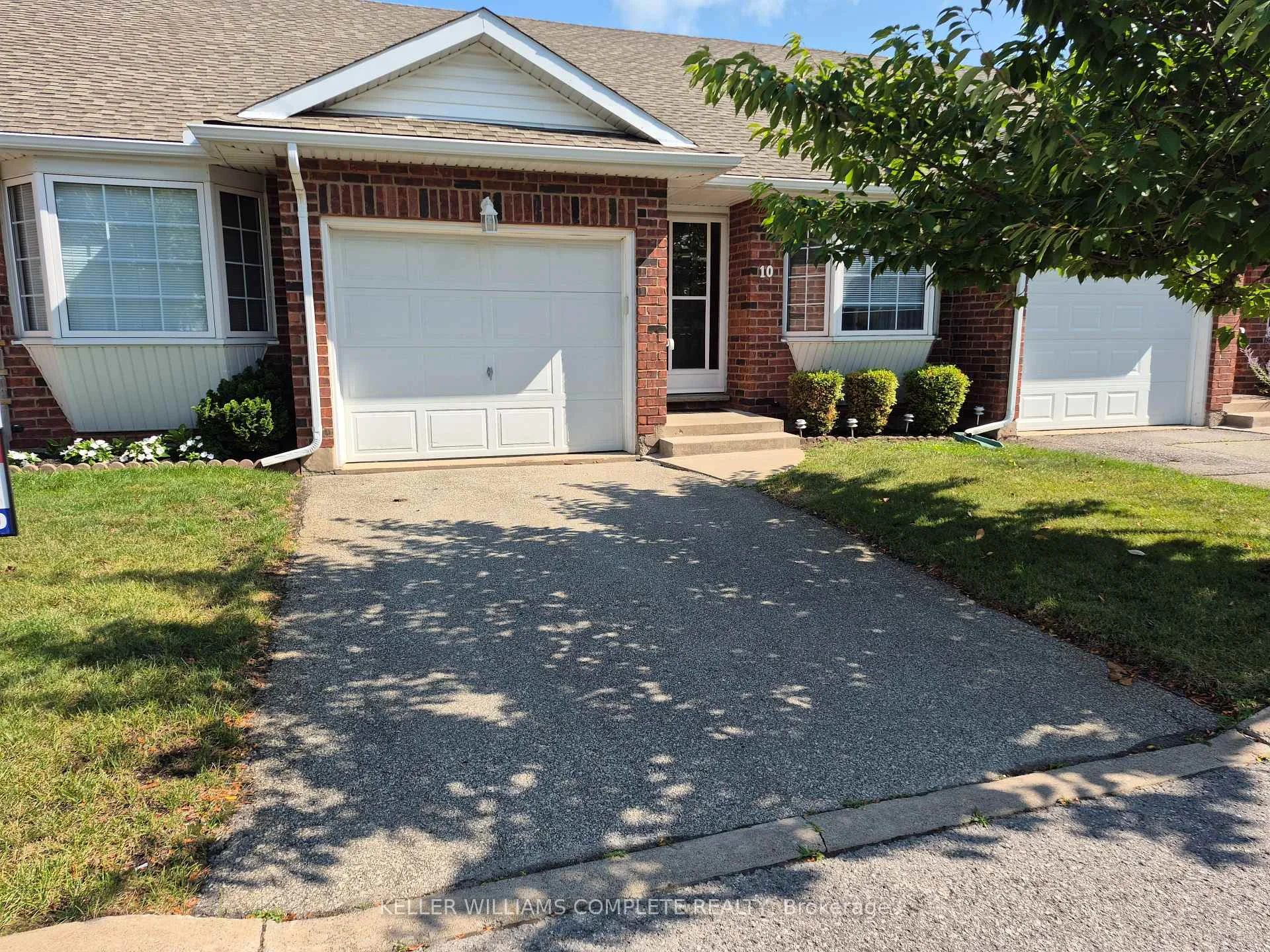 Photo 2 of Unit 10, 162 First Street, Welland, Lincoln/Crowland — HOMEH
