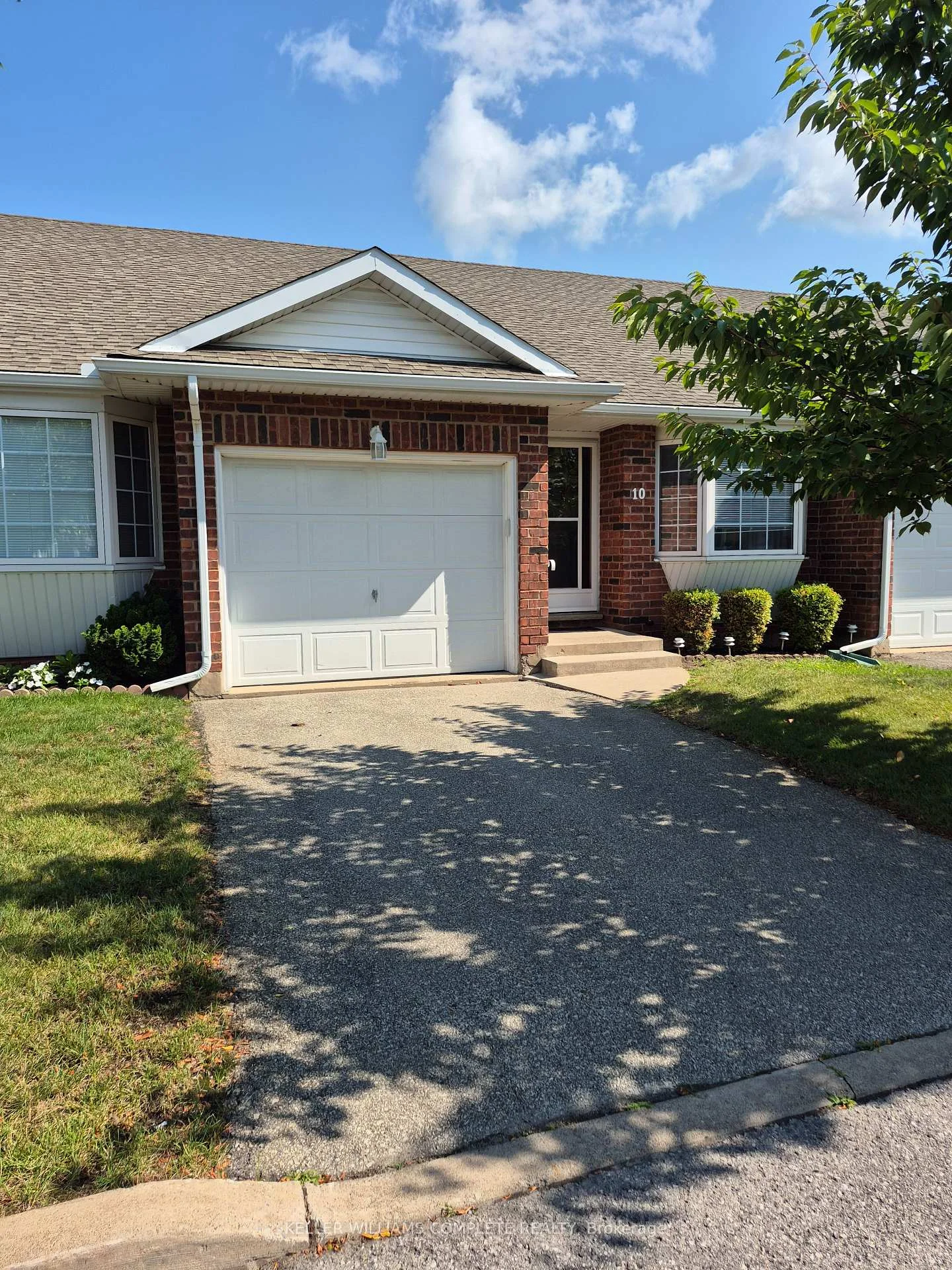Photo 4 of Unit 10, 162 First Street, Welland, Lincoln/Crowland — HOMEH