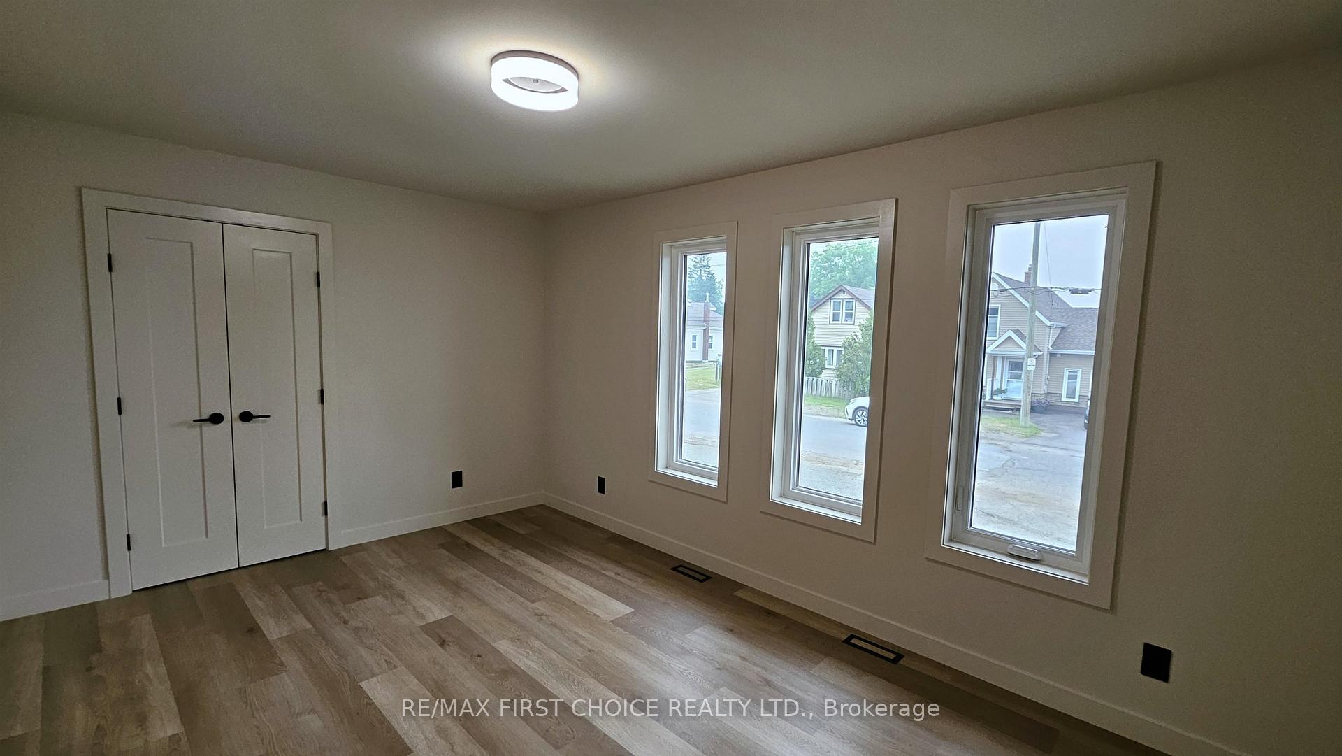 Photo 17 of 72 Brent Street, Thunder Bay, Shuniah — HOMEH