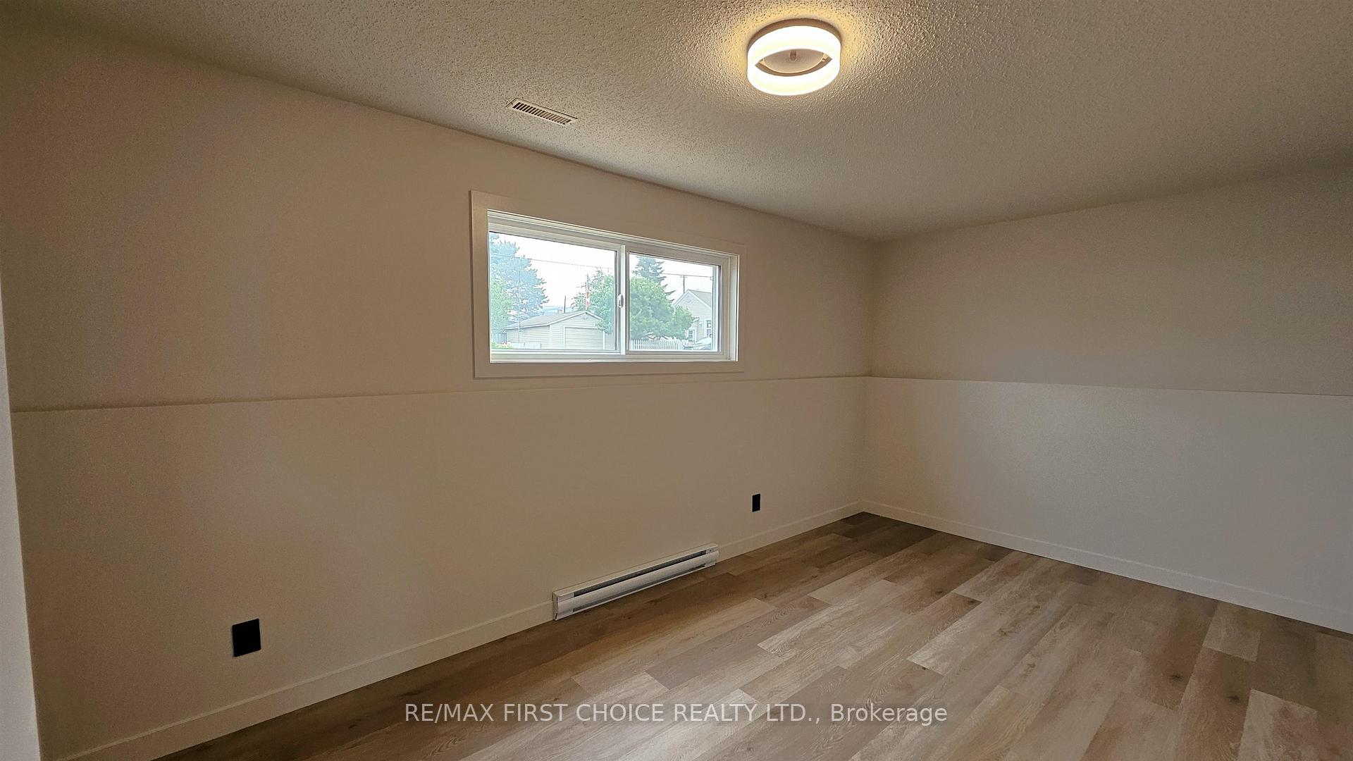Photo 27 of 72 Brent Street, Thunder Bay, Shuniah — HOMEH