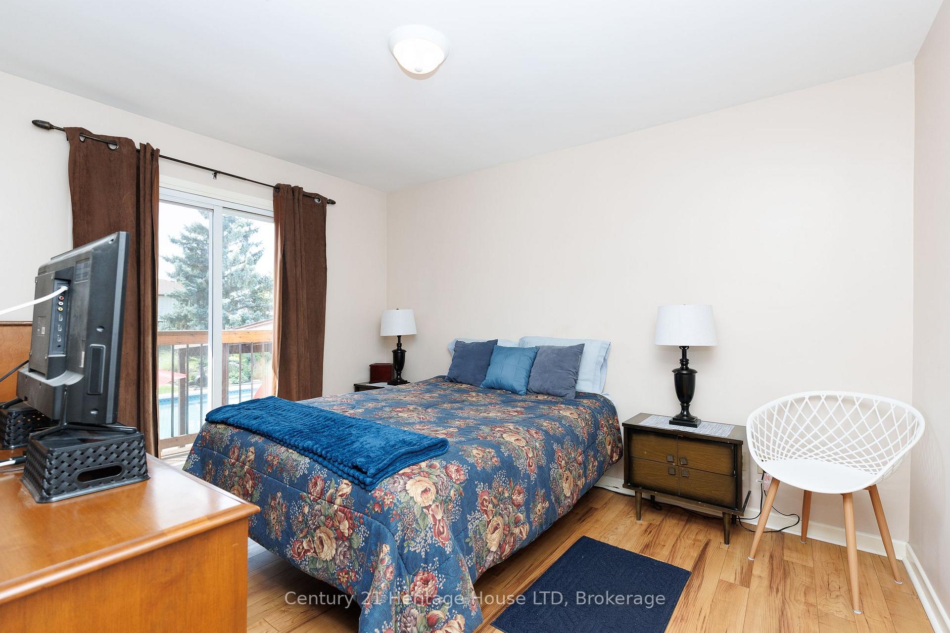 Photo 21 of 8086 Paddock Trail Drive, Niagara Falls, Ascot — HOMEH