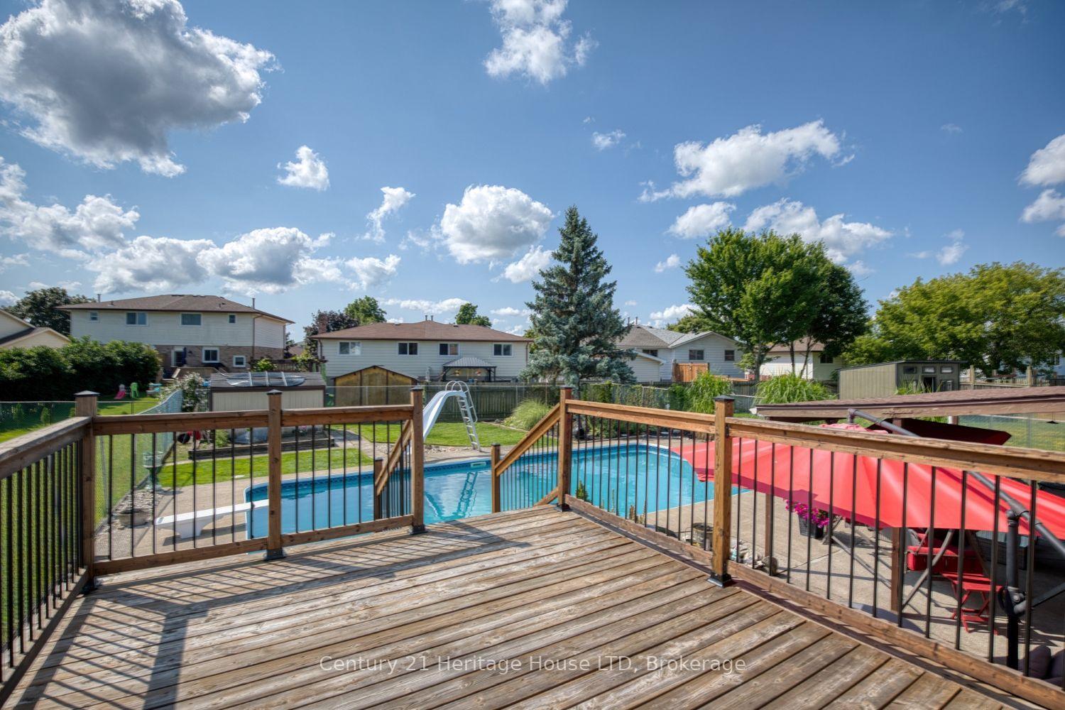 Photo 23 of 8086 Paddock Trail Drive, Niagara Falls, Ascot — HOMEH