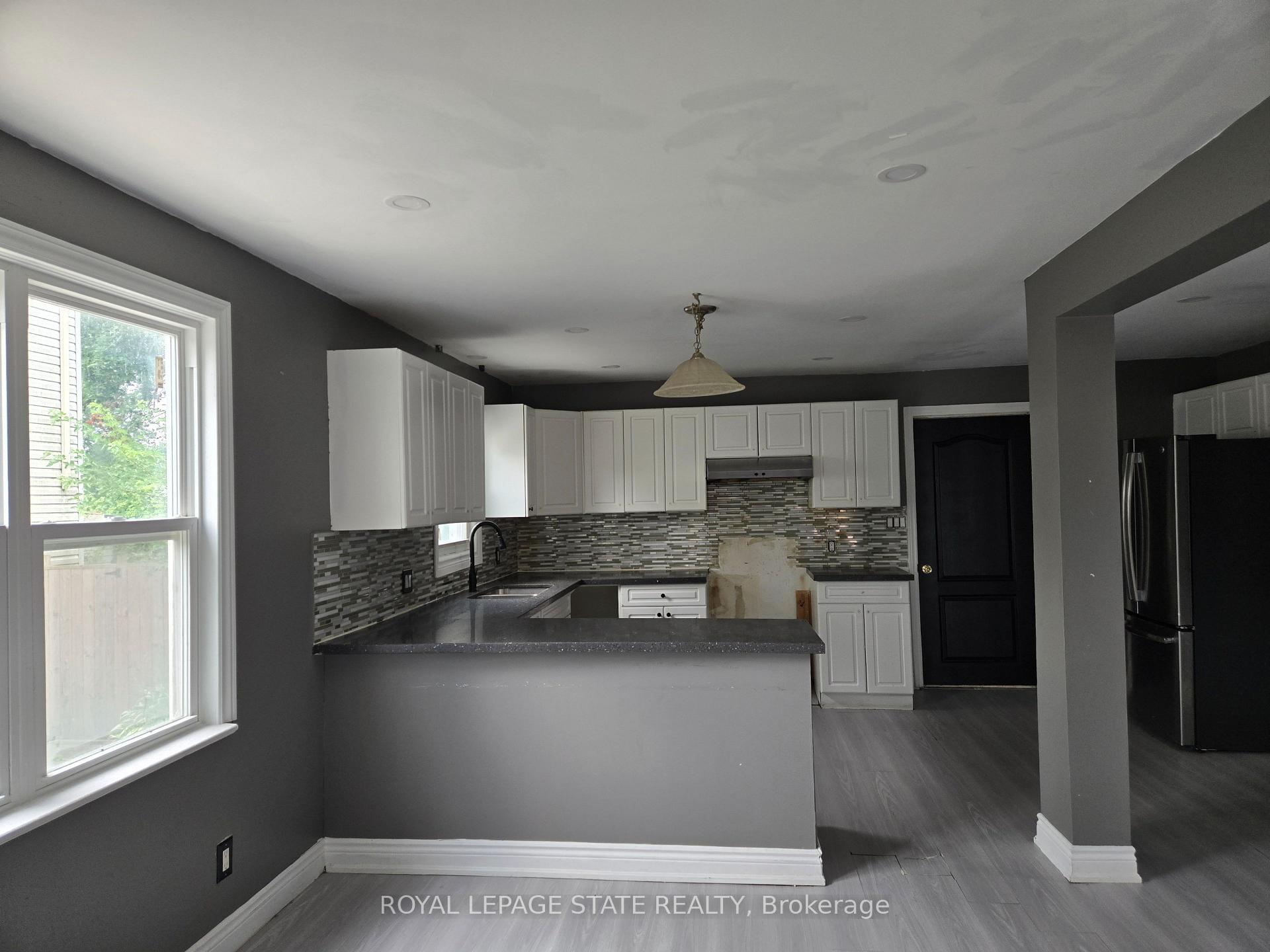 Photo of 6269 Franklin Avenue