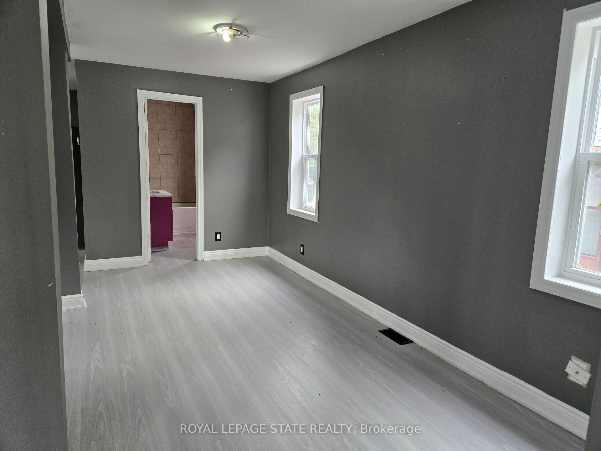 Photo 6 of 6269 Franklin Avenue, Niagara Falls, Dorchester — HOMEH