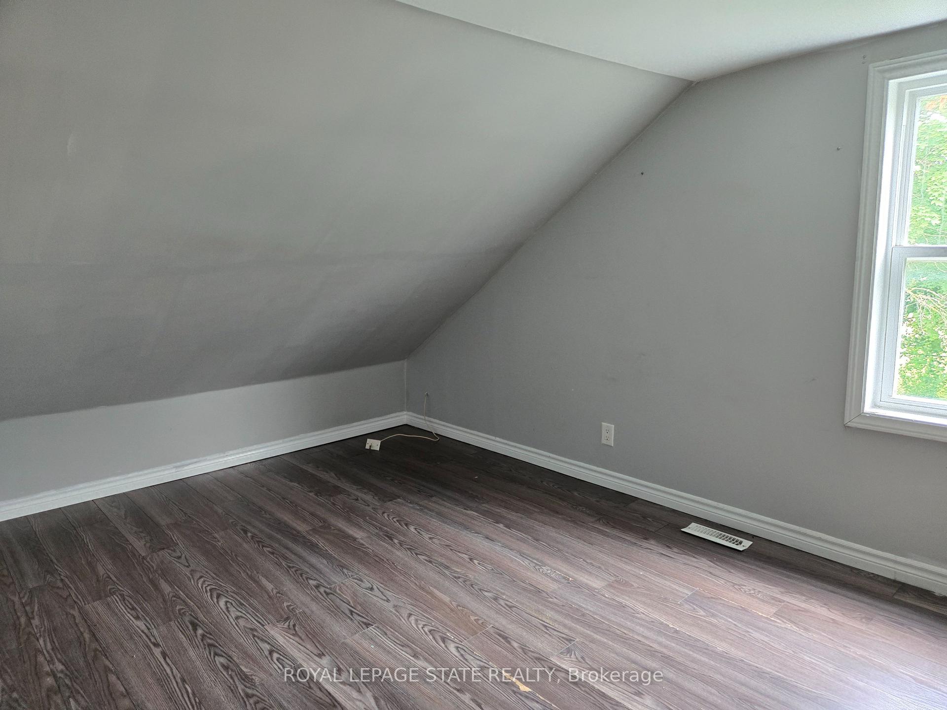 Photo 7 of 6269 Franklin Avenue, Niagara Falls, Dorchester — HOMEH