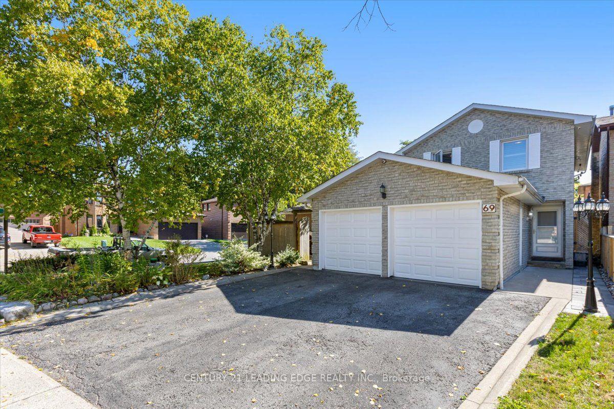 Photo 2 of 69 Parkinson Road, Markham, Markham Village — HOMEH