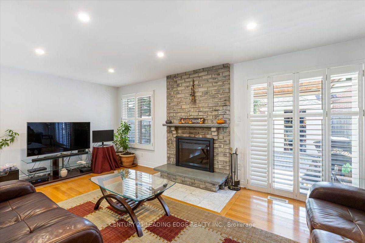 Photo 9 of 69 Parkinson Road, Markham, Markham Village — HOMEH