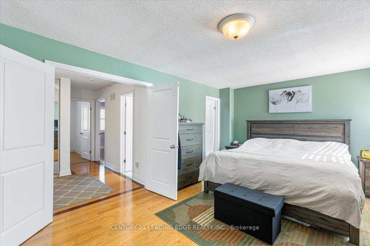 Photo 12 of 69 Parkinson Road, Markham, Markham Village — HOMEH