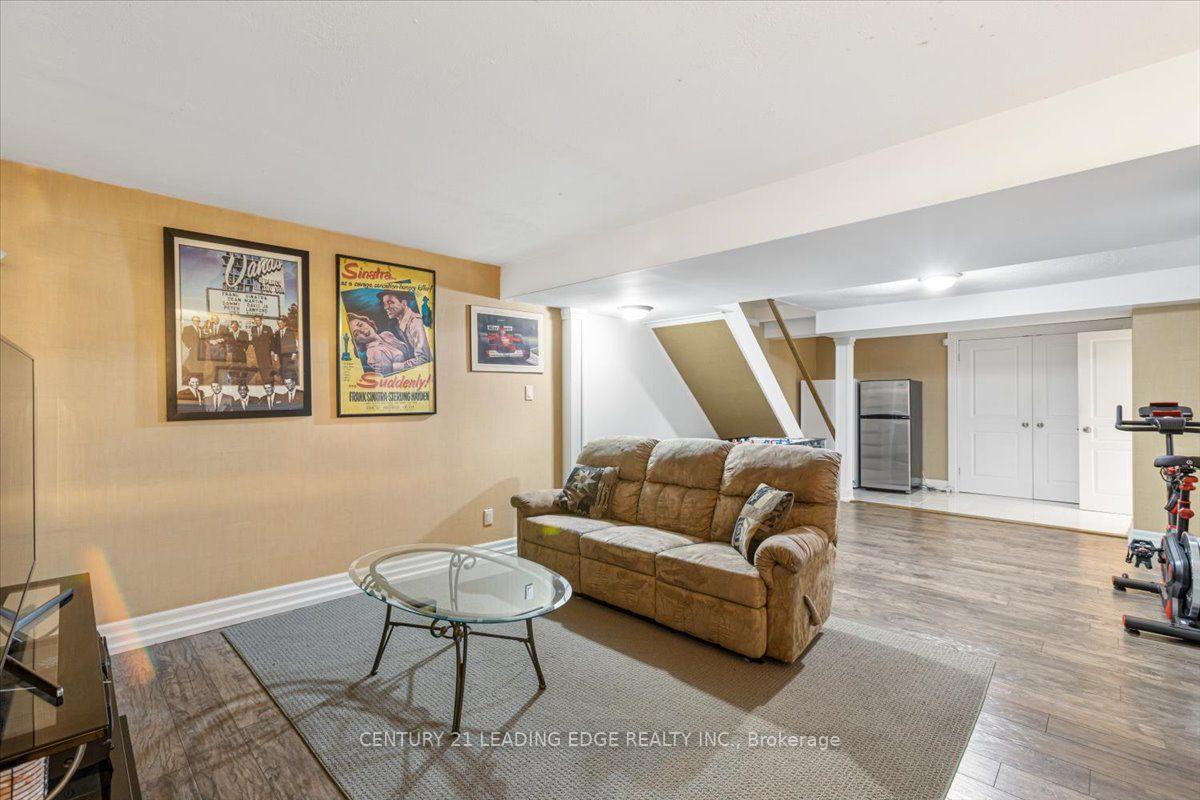 Photo 23 of 69 Parkinson Road, Markham, Markham Village — HOMEH