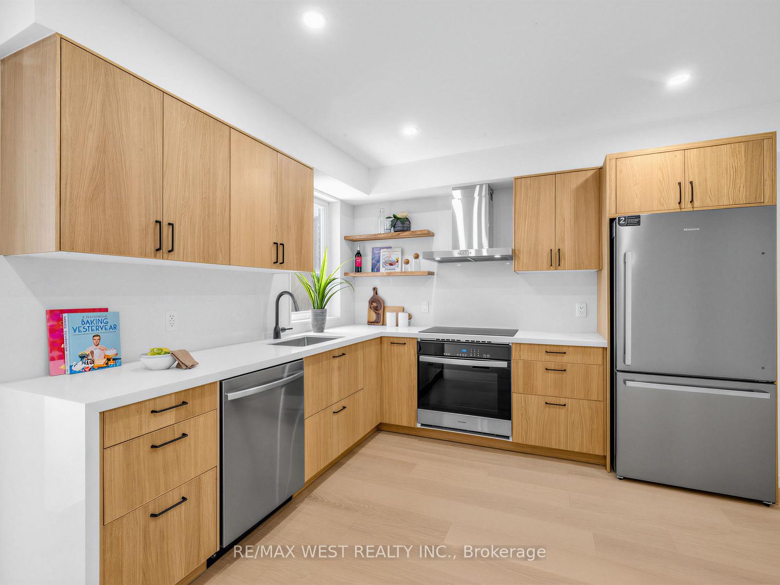 Photo 11 of 67 Day Avenue, Toronto, Corso Italia-Davenport — HOMEH