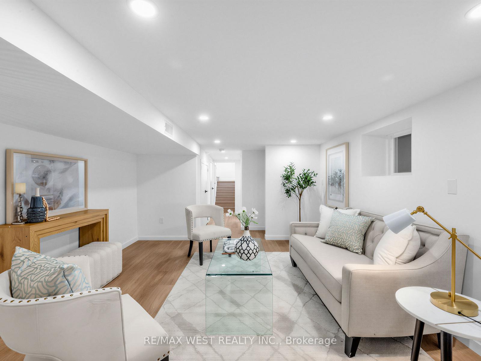 Photo 19 of 67 Day Avenue, Toronto, Corso Italia-Davenport — HOMEH
