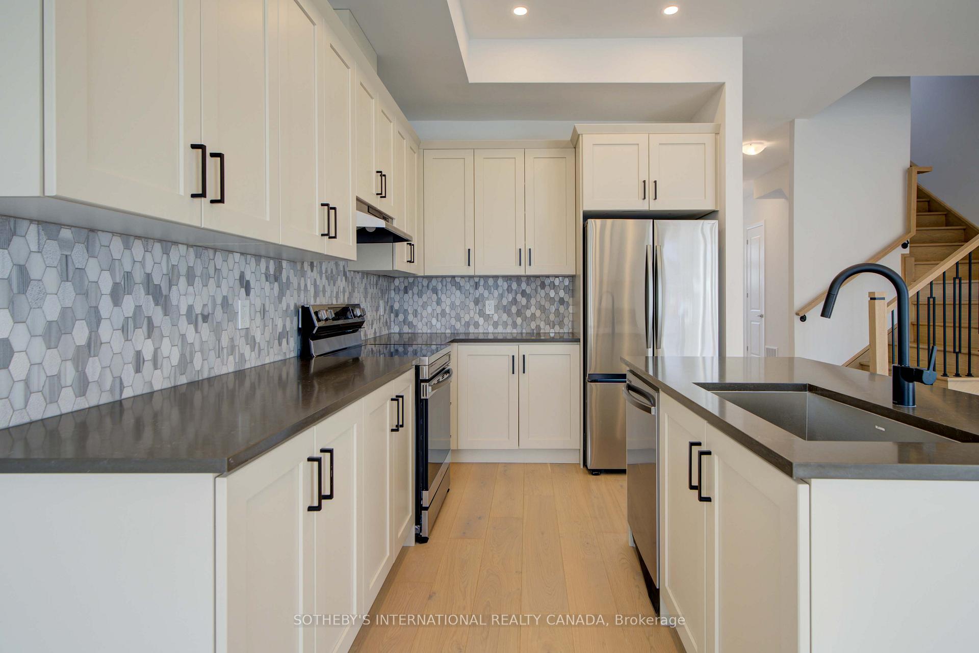Photo 10 of 8 Twelve Trees Court, Prince Edward County, Wellington Ward — HOMEH