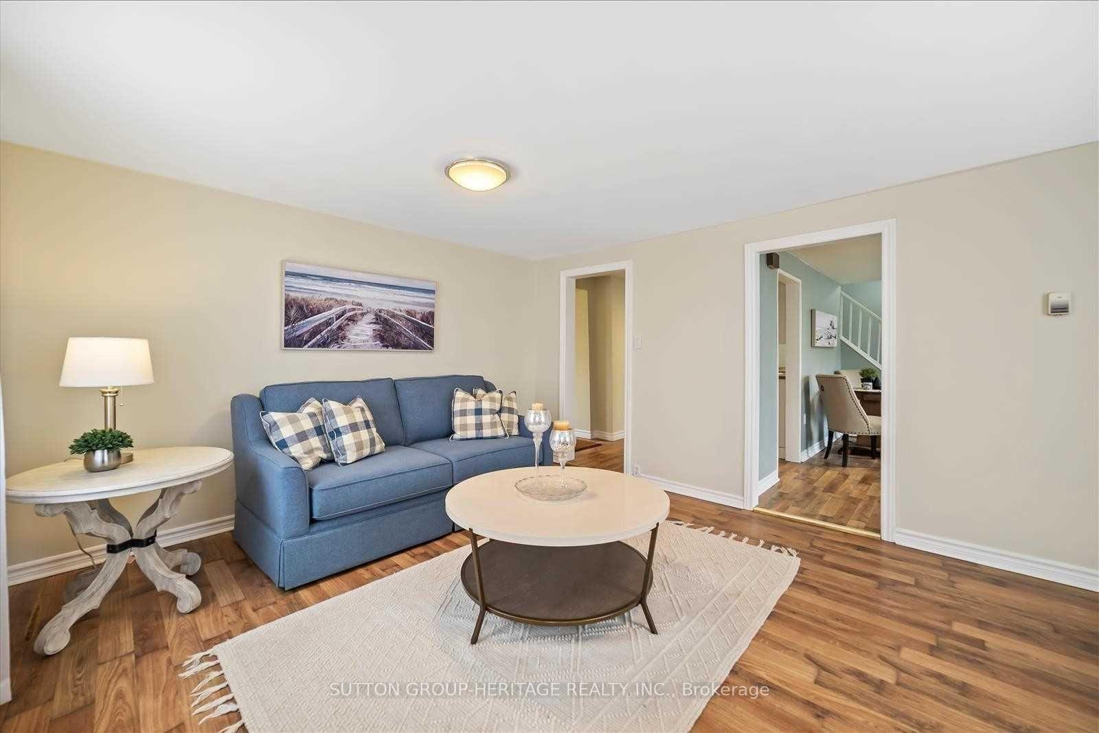 Photo 4 of 1612 Dufferin Street, Whitby, Port Whitby — HOMEH