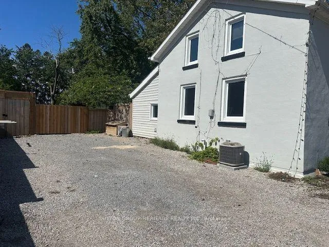 Photo 19 of 1612 Dufferin Street, Whitby, Port Whitby — HOMEH